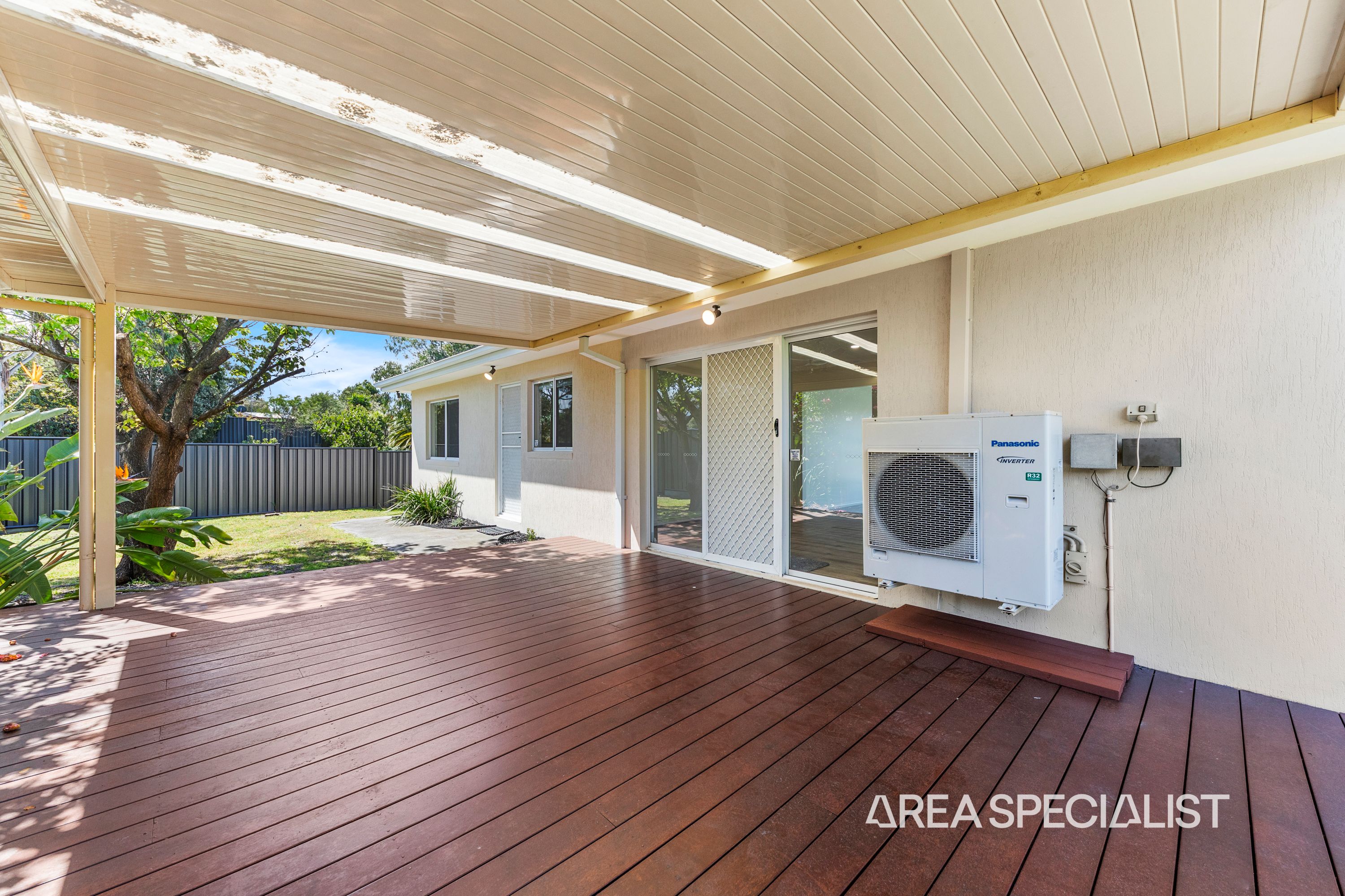 1 Eagle Court, Blind Bight - Thumbnail 5