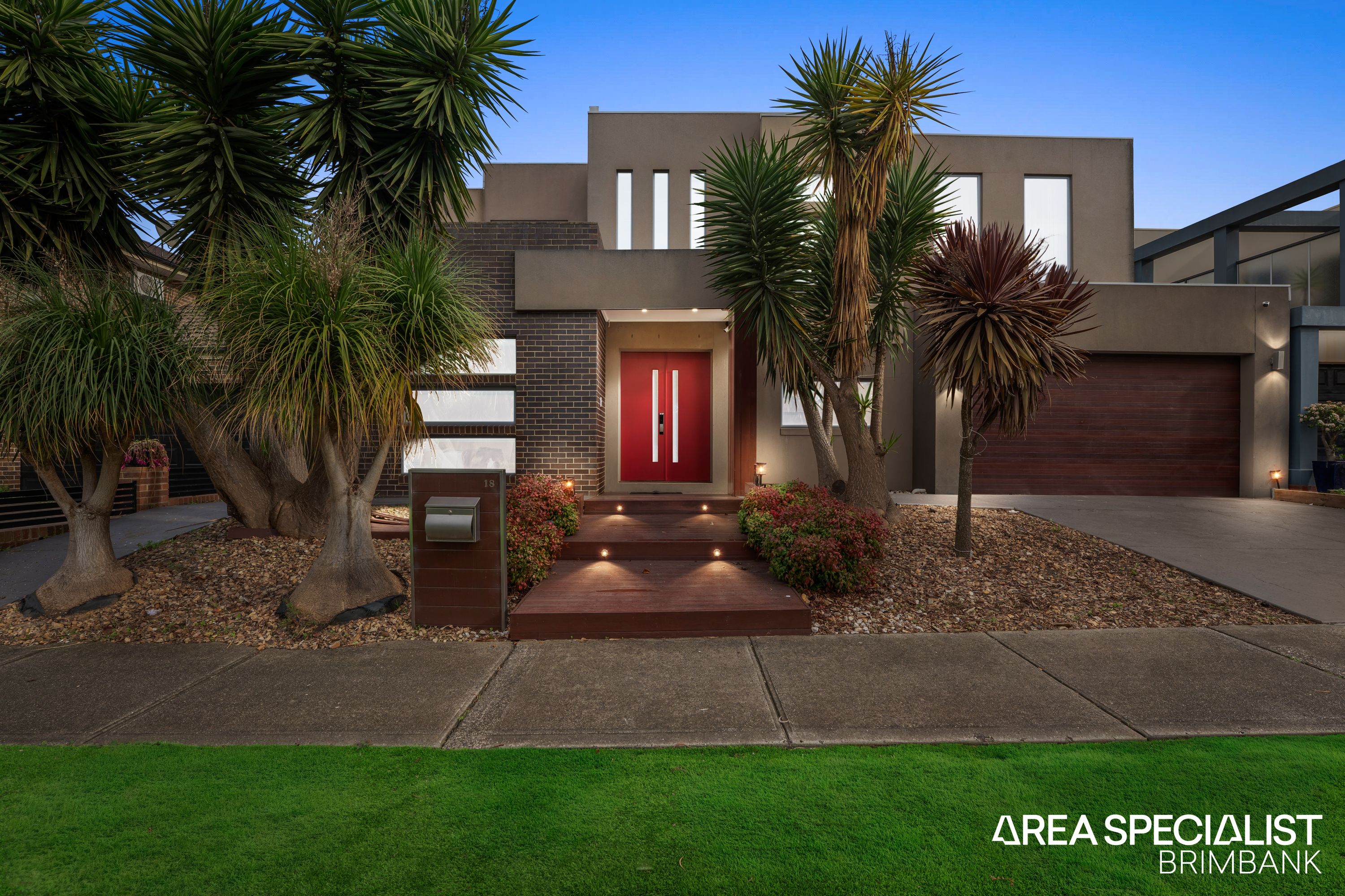 18 Clarian Street, Cairnlea, Cairnlea - Thumbnail 3