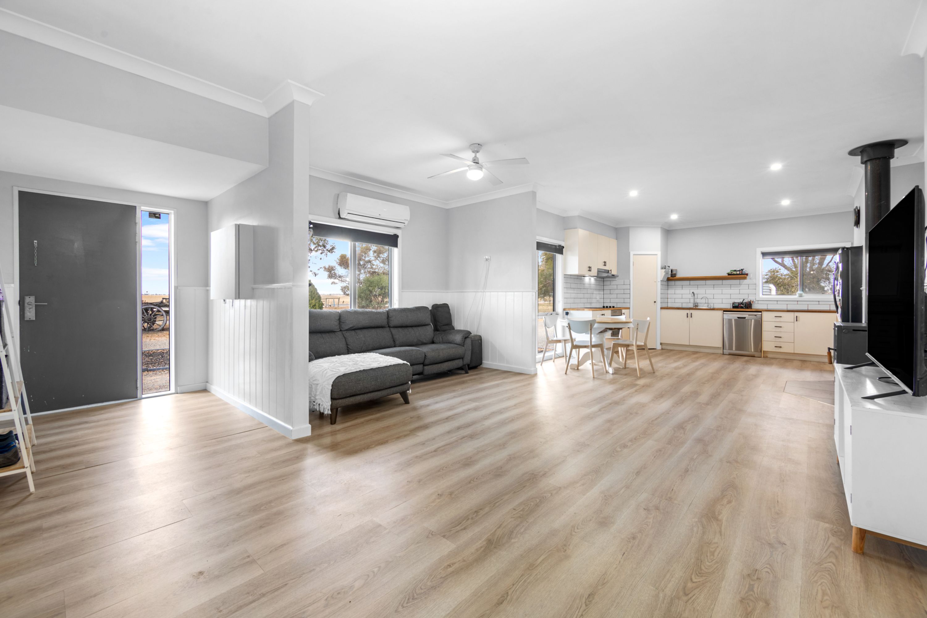1096 Horsham-Lubeck Road, Drung VIC 3401, Drung - Thumbnail 6