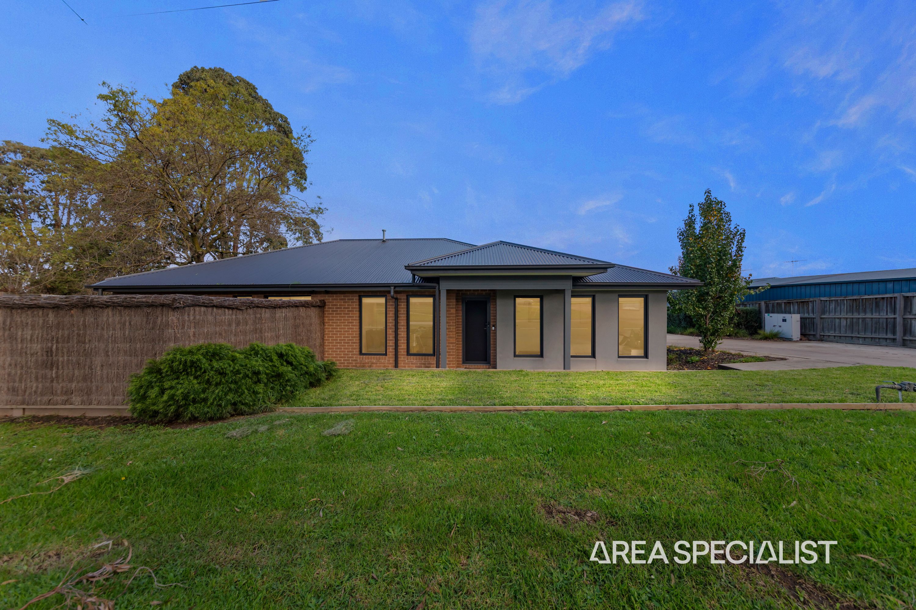 230 Princes Highway, Beaconsfield, Beaconsfield - Image 1