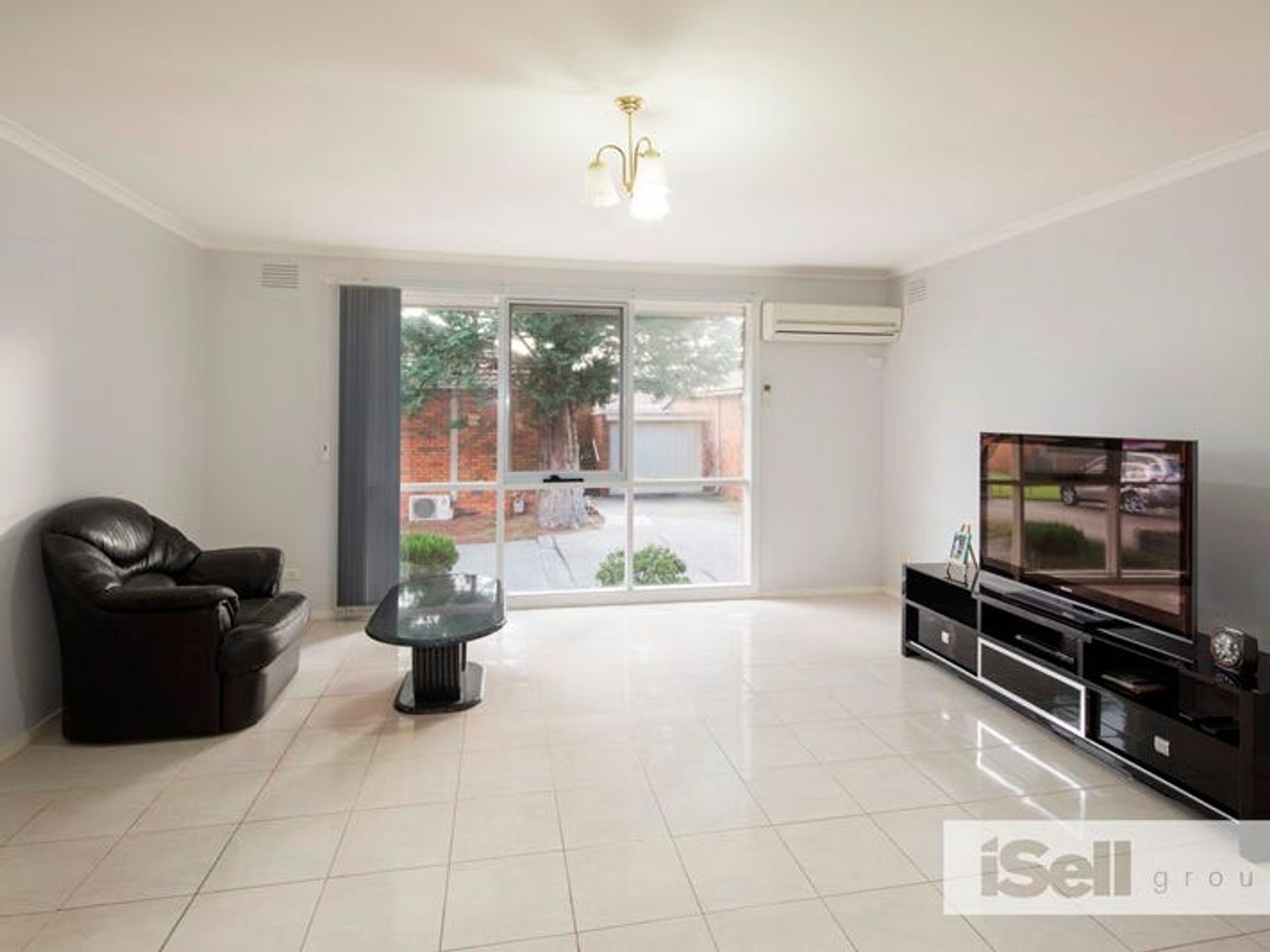 2/12-20 Bournemouth Avenue, Springvale - Thumbnail 3