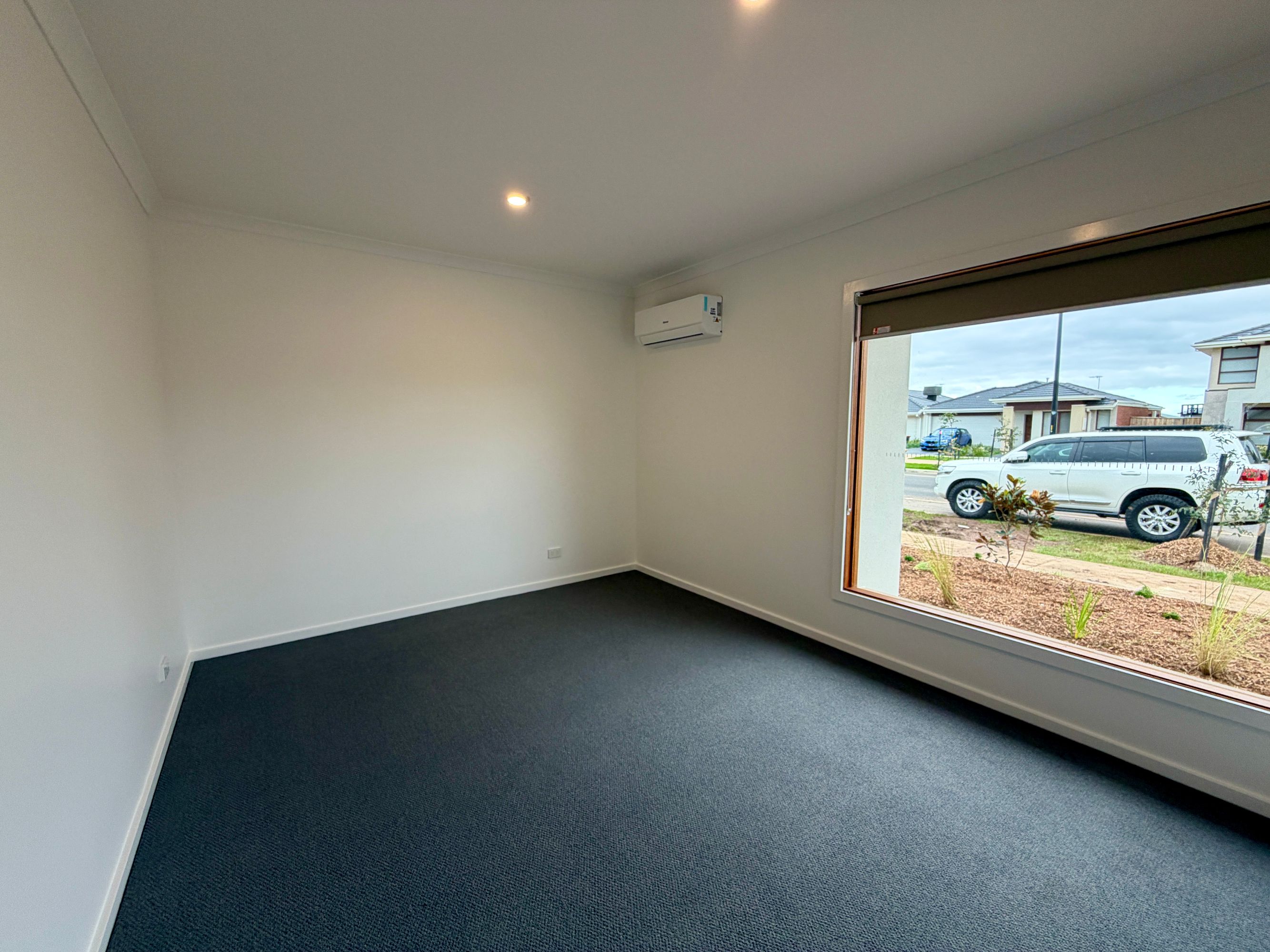 29 Maradona Boulevard, Deanside - Thumbnail 4