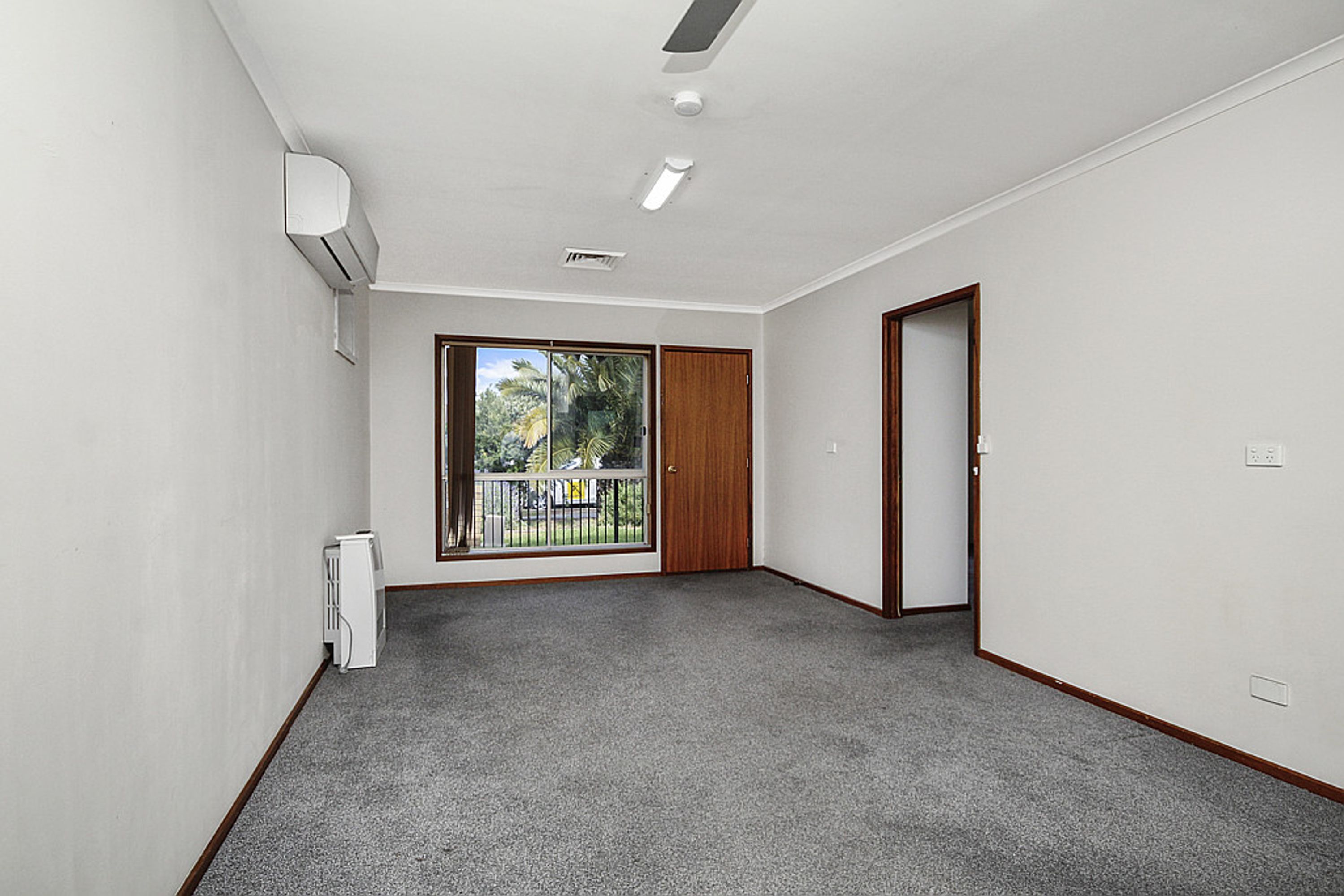 1/1 Birch Avenue, Horsham VIC 3400, Horsham - Thumbnail 2