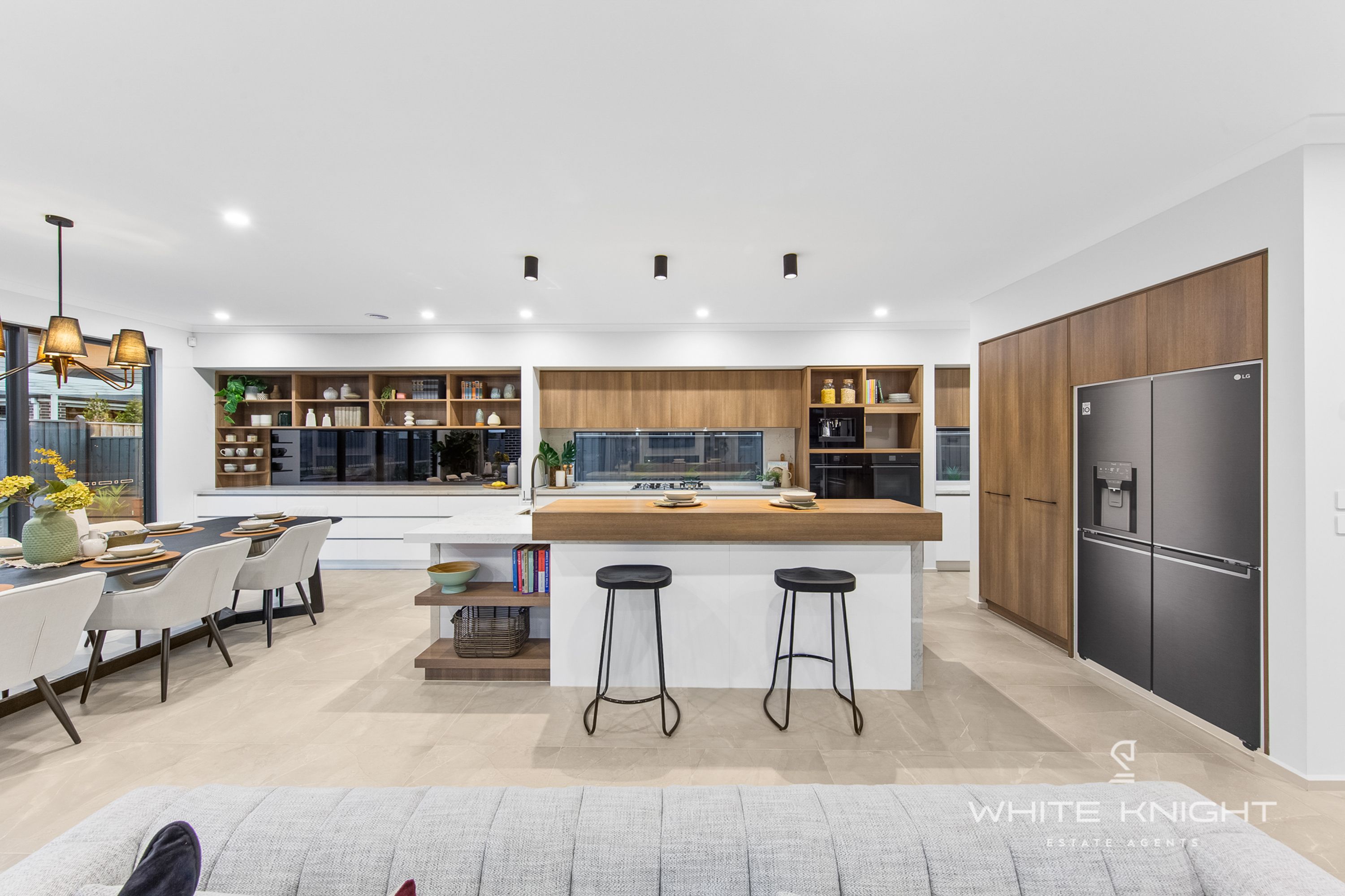 11 Taradale Crescent, Fraser Rise VIC 3336, Fraser Rise - Thumbnail 3