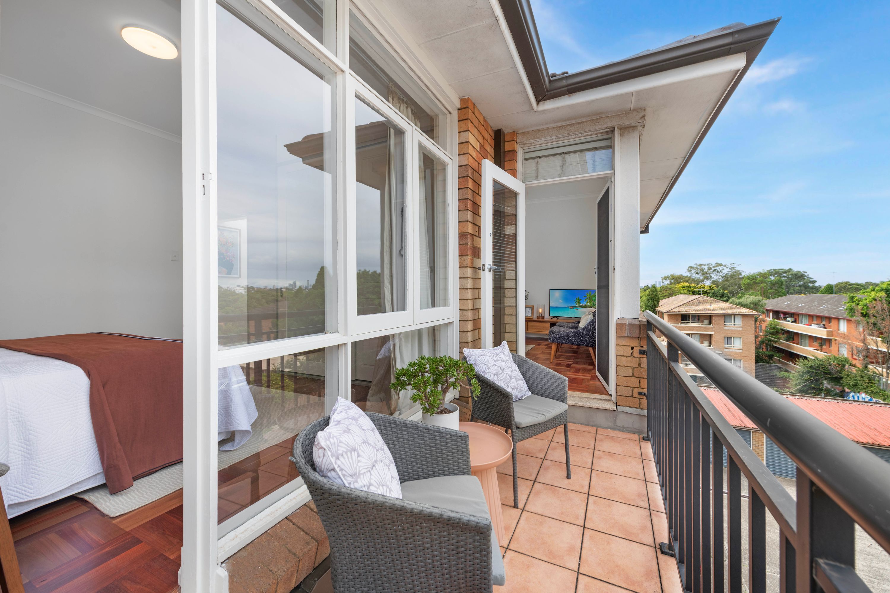 20/5B Gower Street, Summer Hill - Thumbnail 3