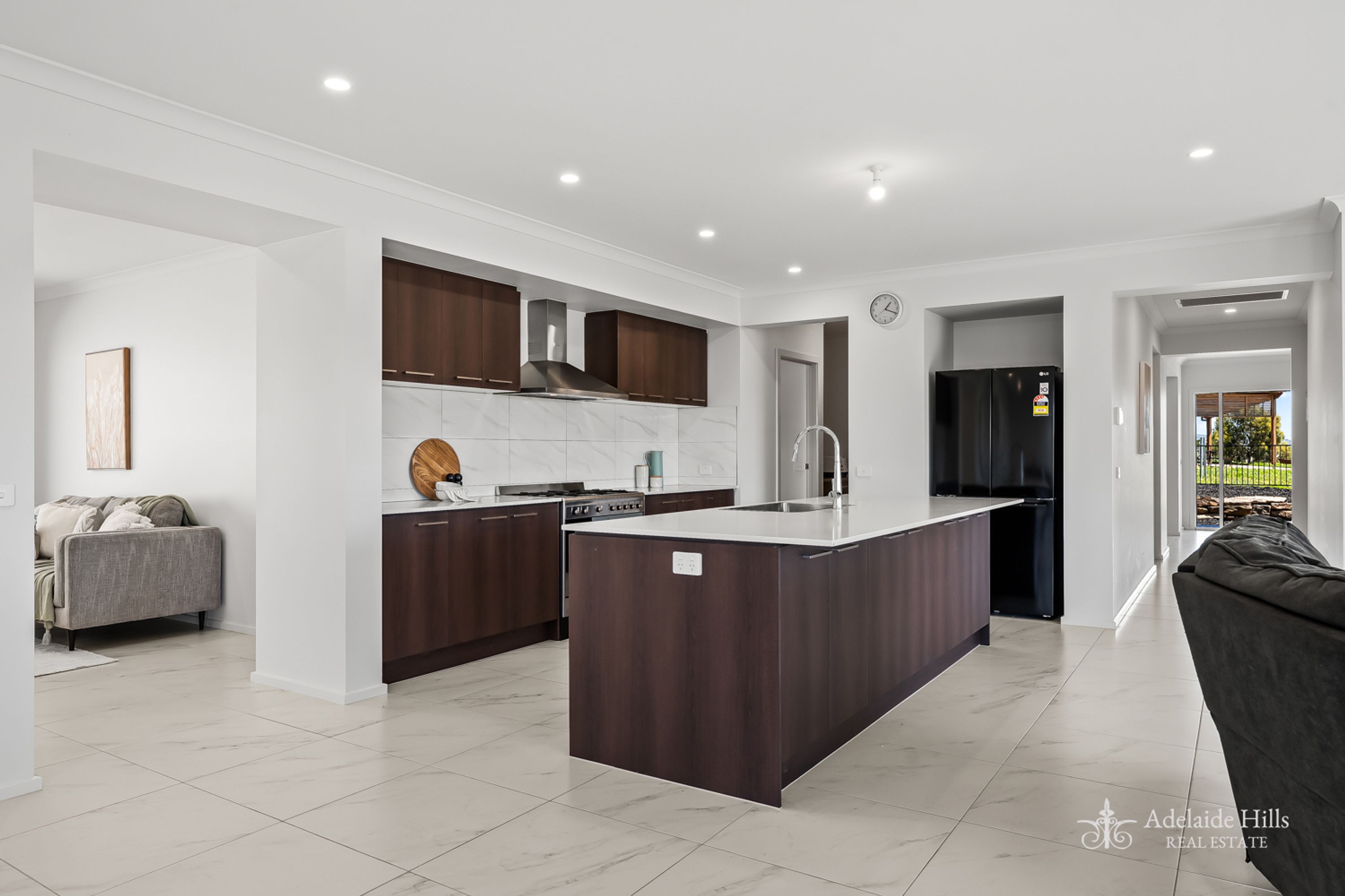 14 Oakmont Close, Mount Barker SA 5251, Mount Barker - Thumbnail 2