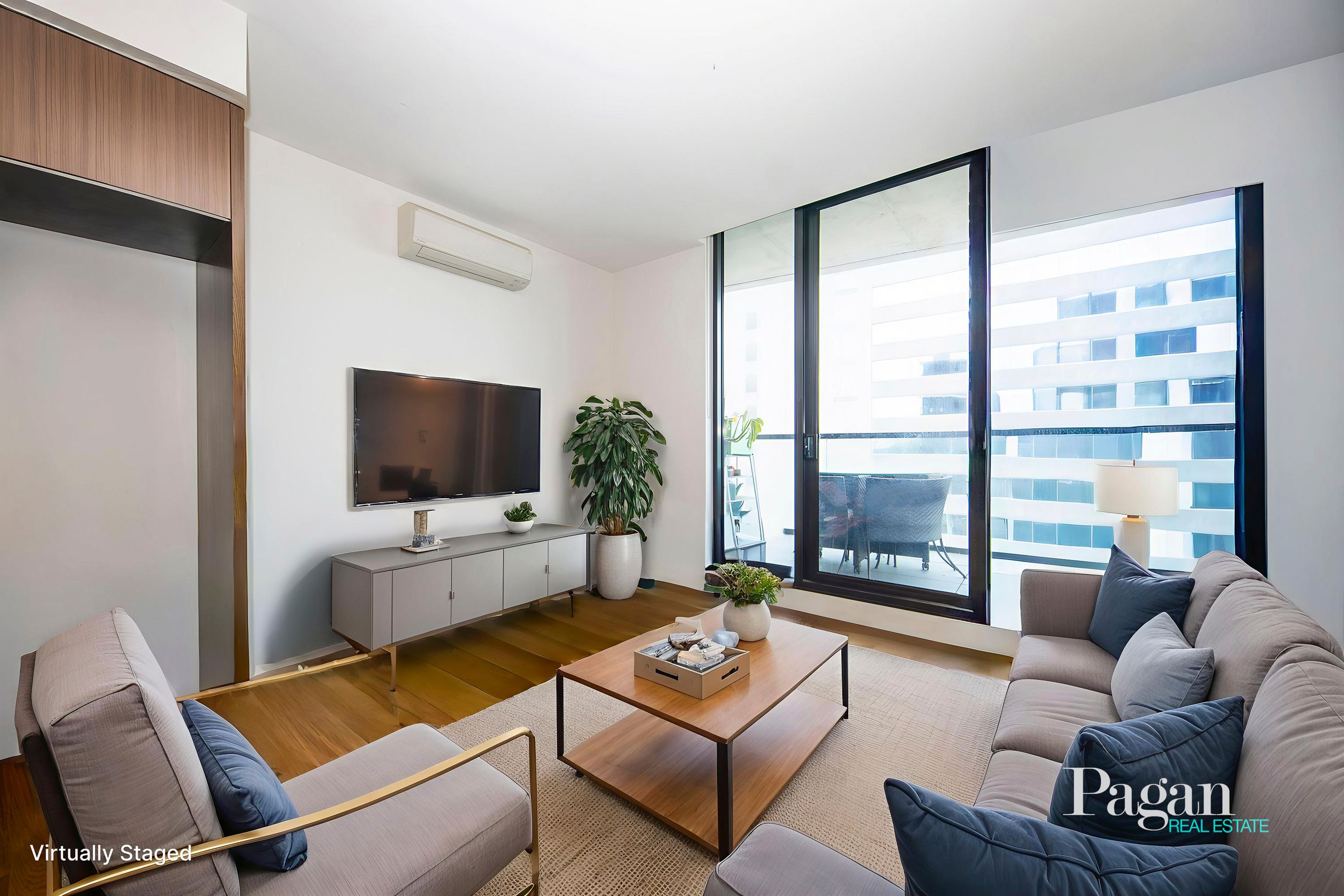 809/77 Queens Road, Melbourne - Image 1