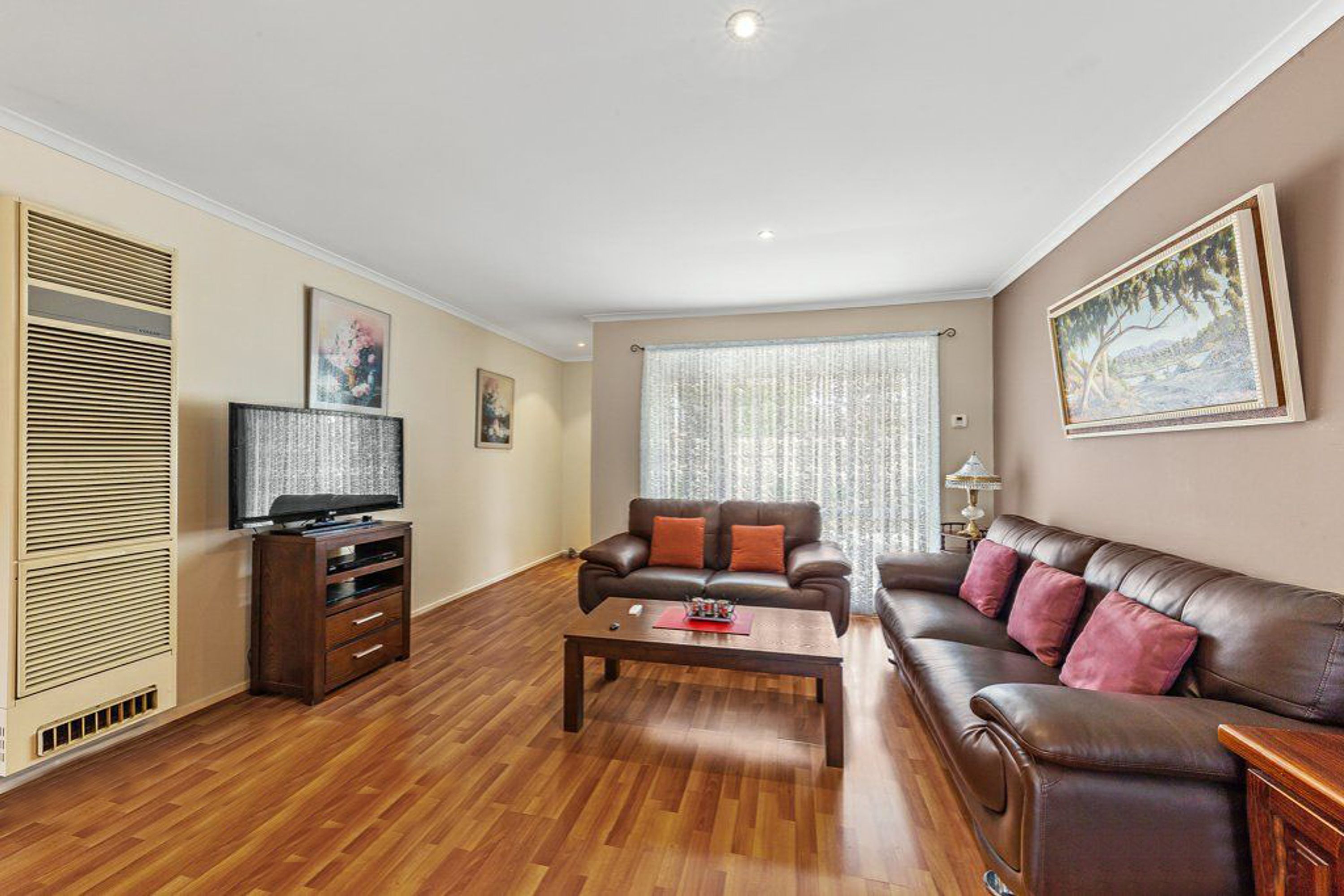 2/106 Conrad Street, St Albans VIC 3021, St Albans - Thumbnail 4