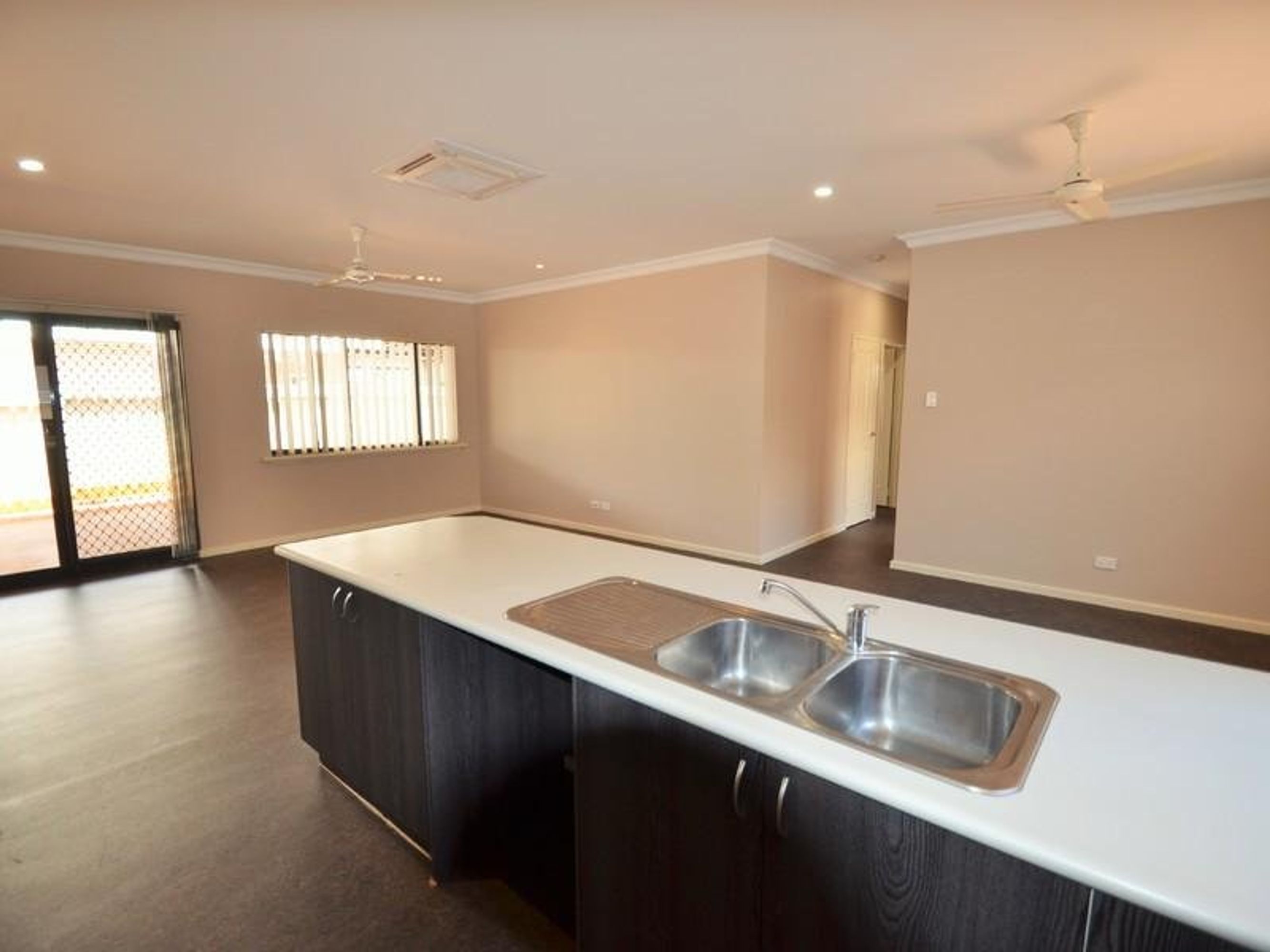 3 Coongan Court, South Hedland, South Hedland - Thumbnail 3