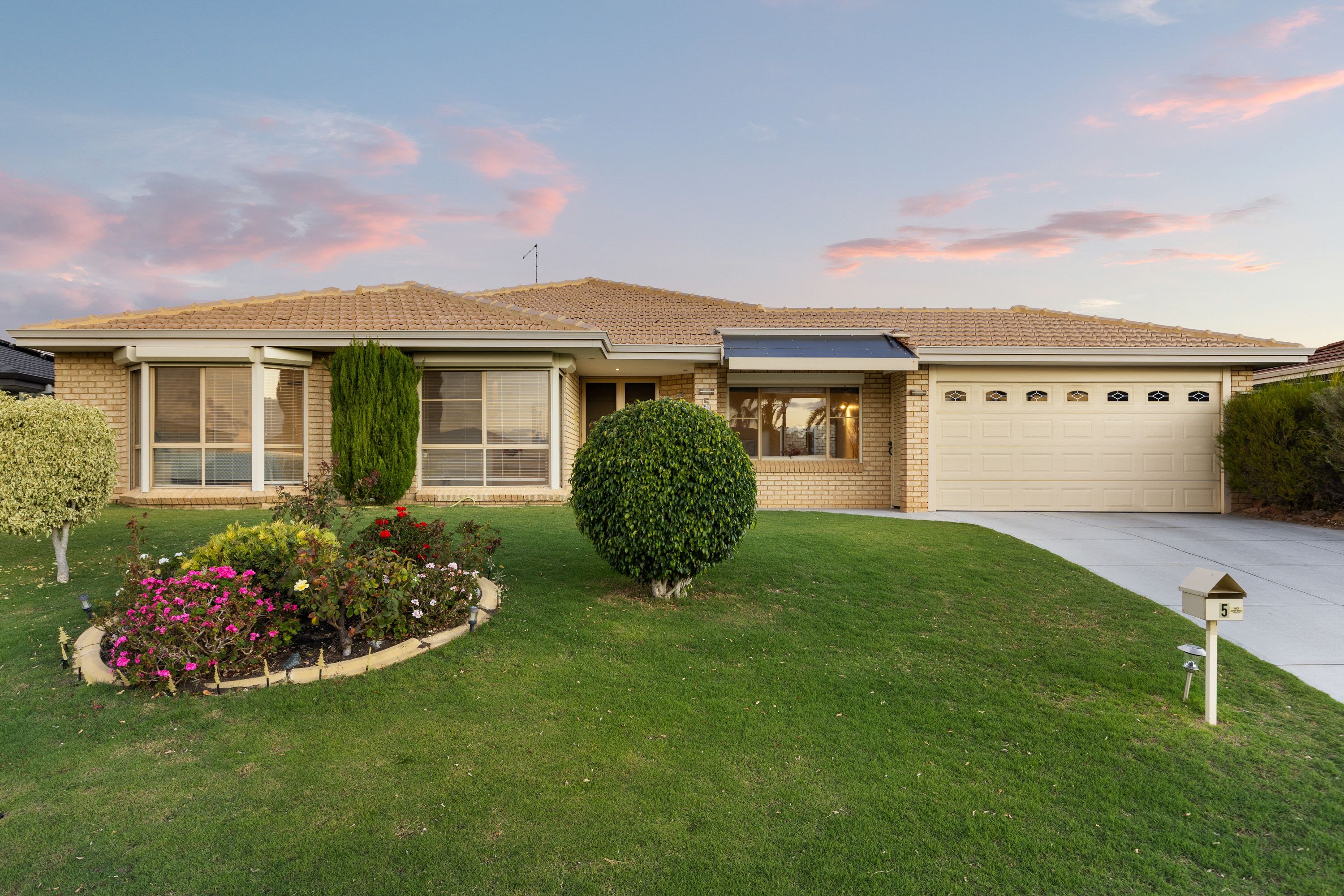 5 Bacchante Circle, Ocean Reef - Thumbnail 4