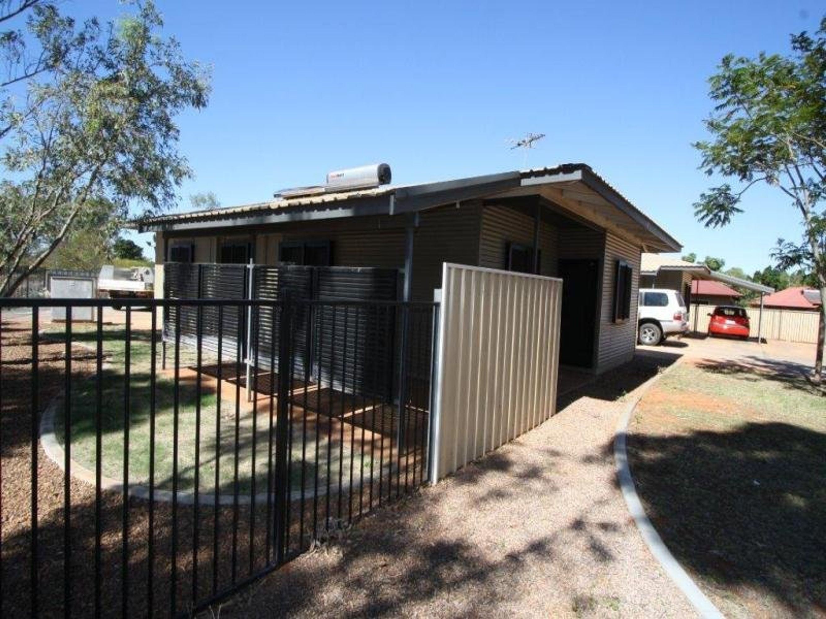 18D Mitchie Crescent, South Hedland, WA 6722, South Hedland - Thumbnail 2