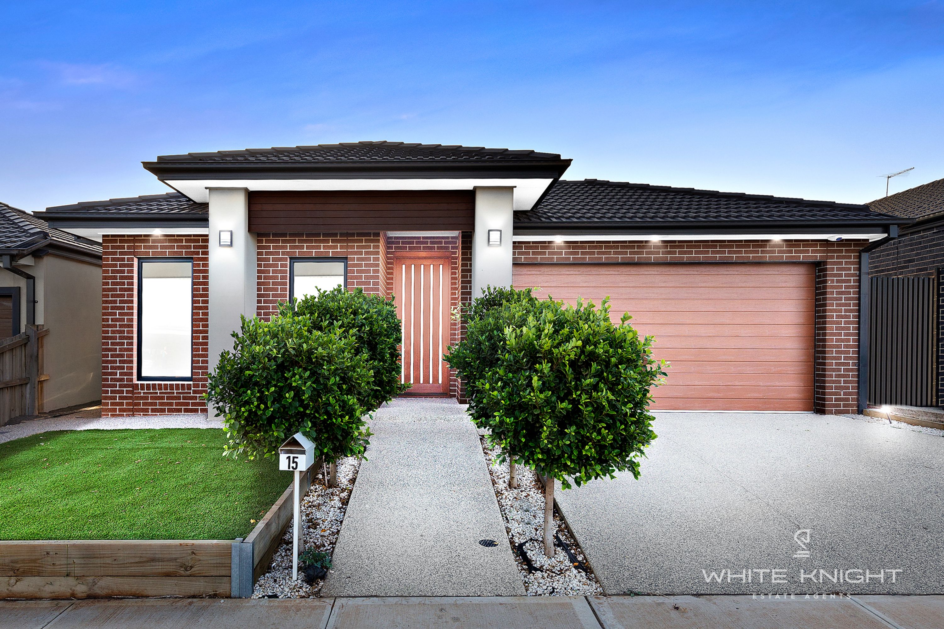 15 Krateron Street, Fraser Rise VIC 3336, Fraser Rise - Thumbnail 2
