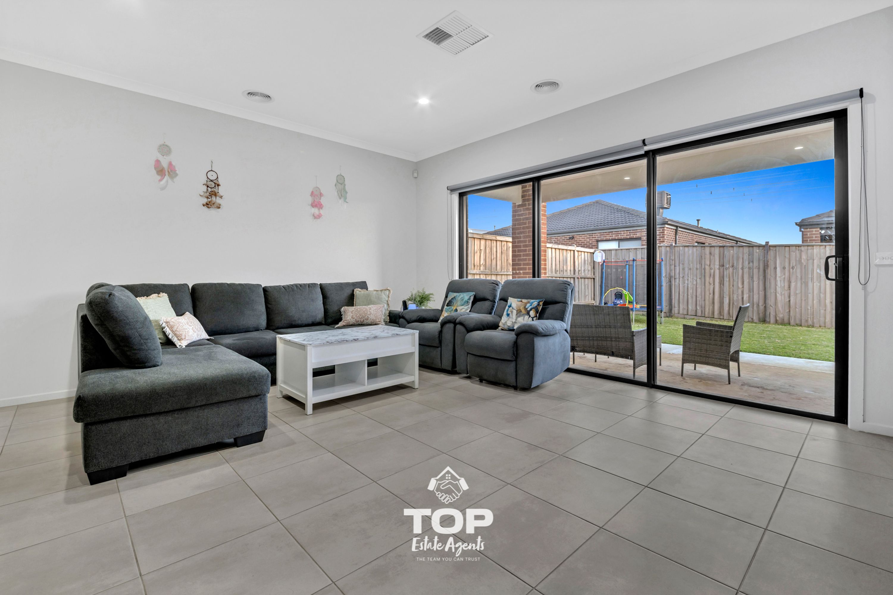 28 Serengeti Street, Clyde North - Thumbnail 6