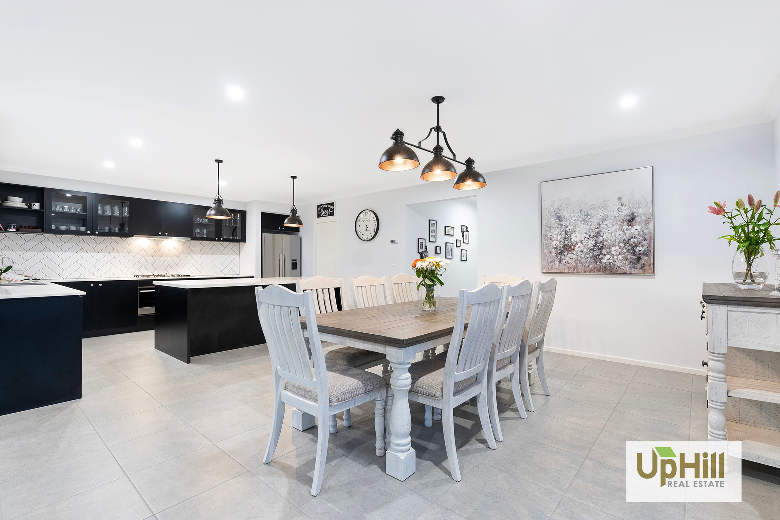 10 Bronnie Street, Clyde North - Thumbnail 8