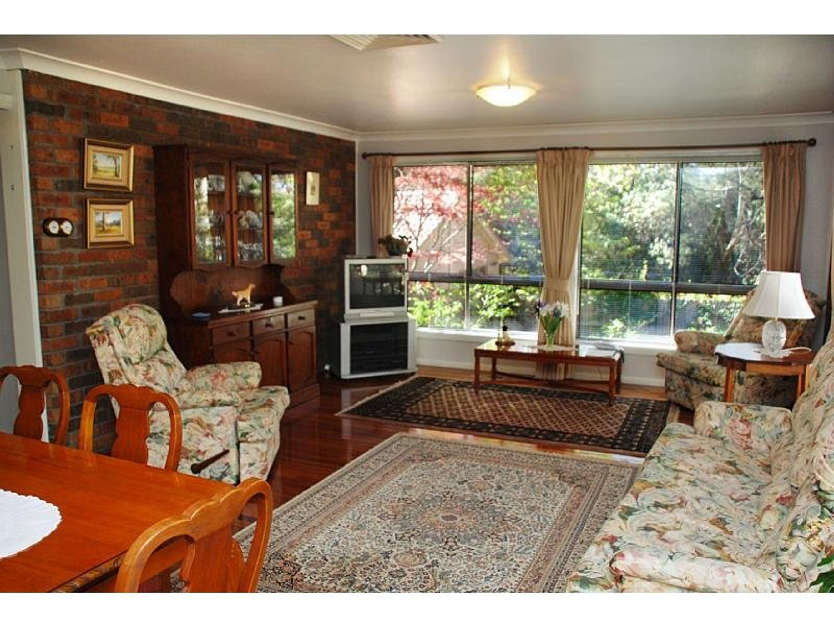 12 Carlton Street, Katoomba - Thumbnail 2