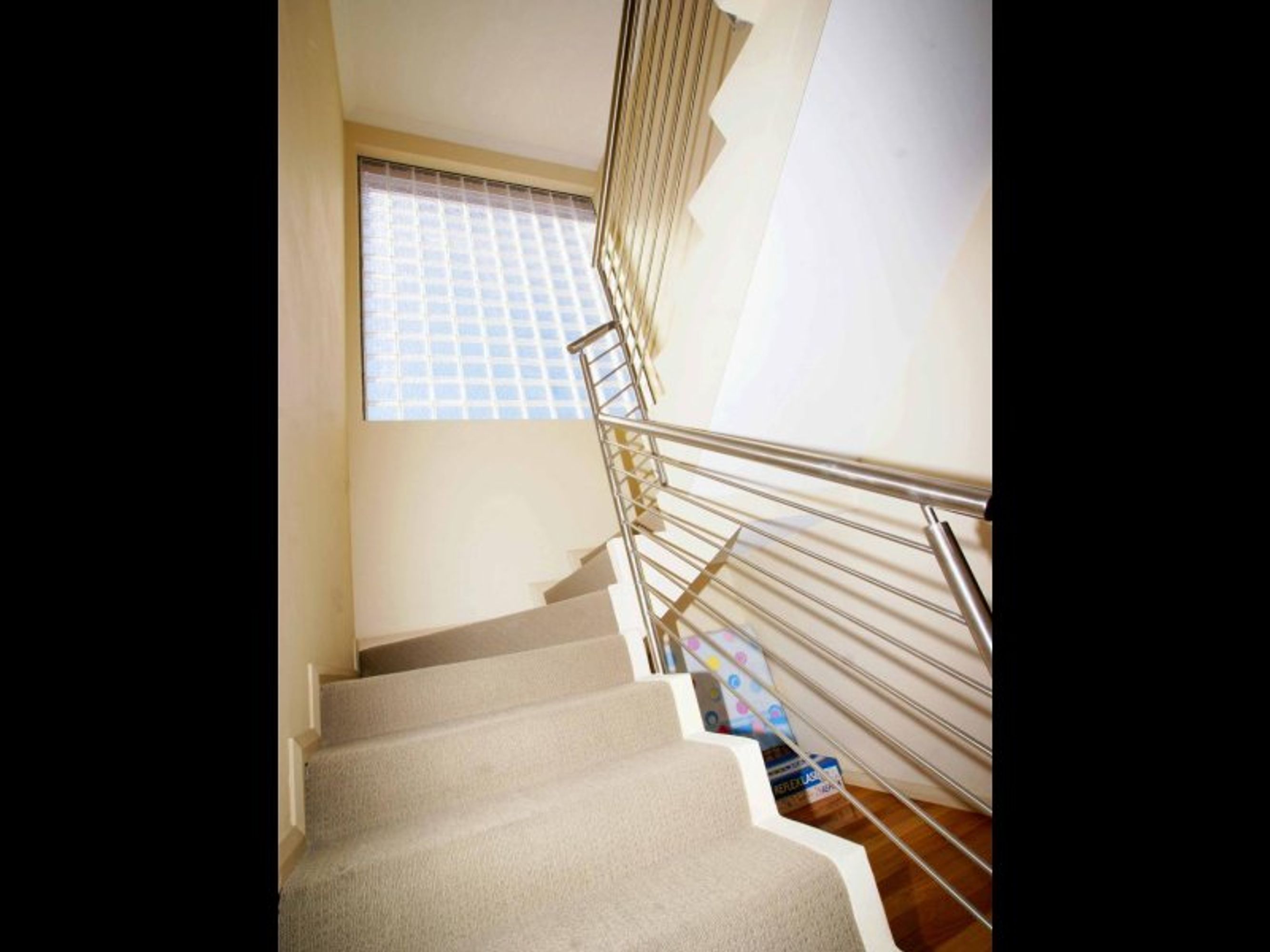 18 Chuter Ave, Monterey, Monterey - Thumbnail 6