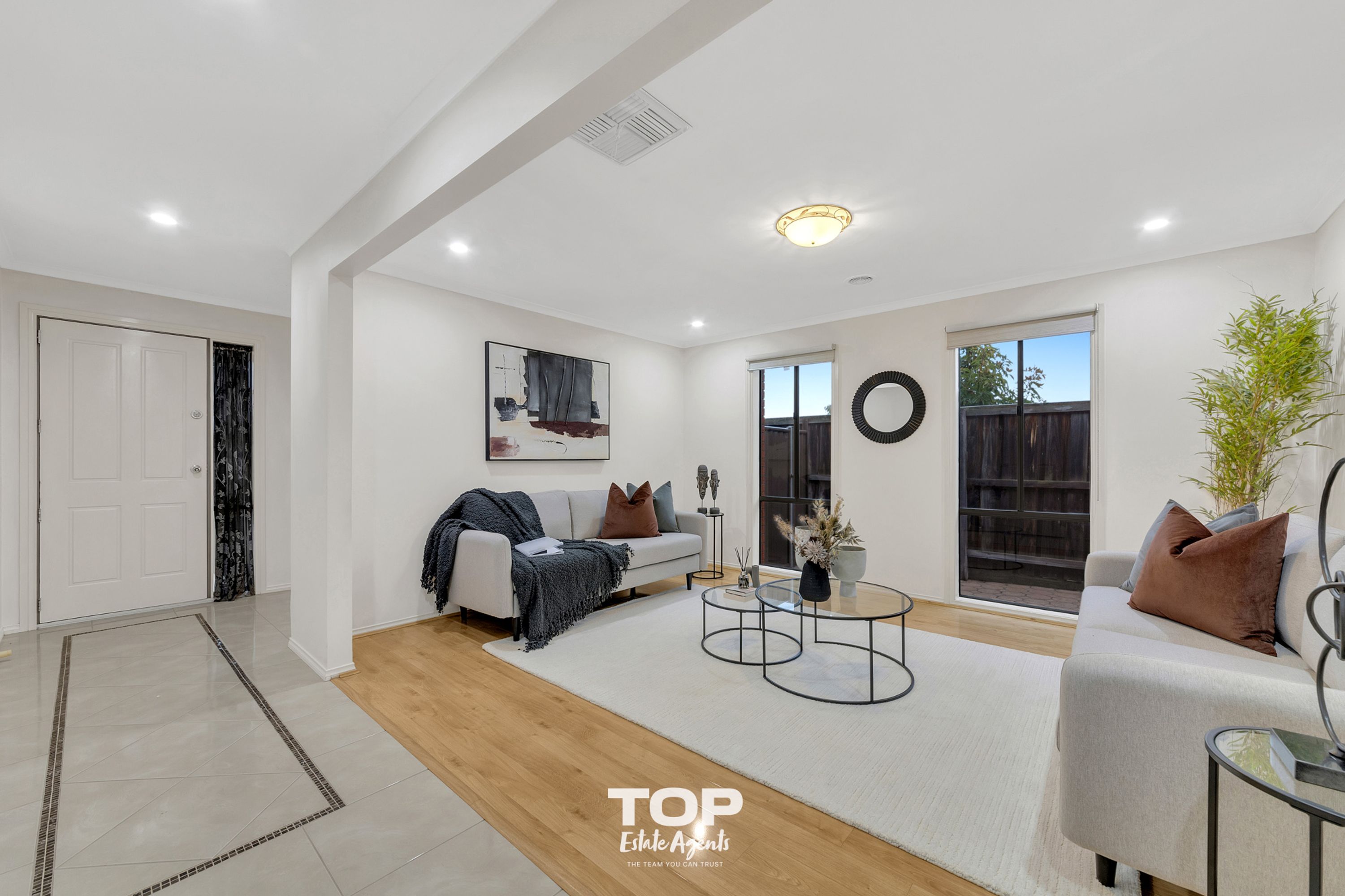 12 Danae Place, Cranbourne West - Thumbnail 3