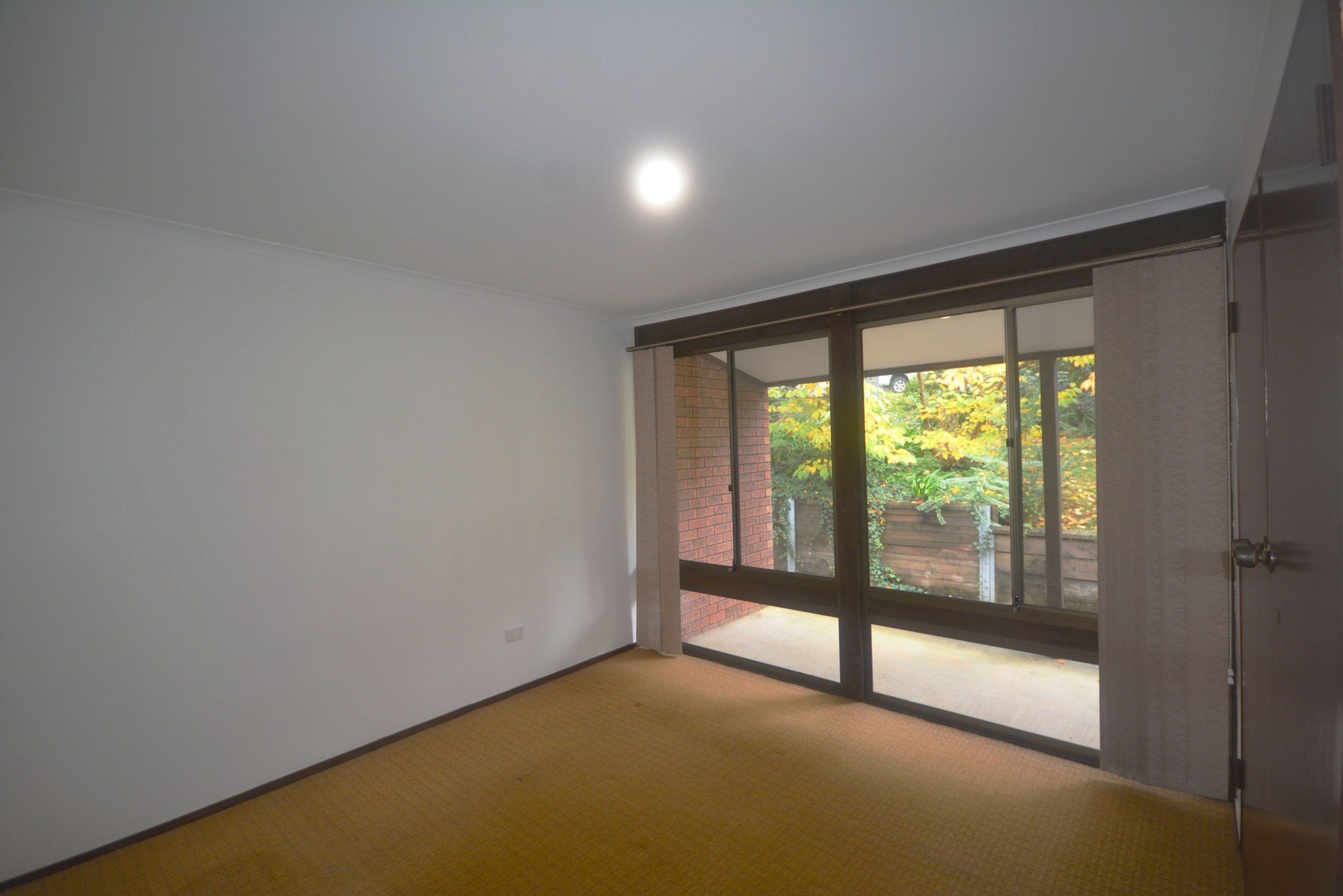 4 Myrtle Street, Katoomba - Thumbnail 4