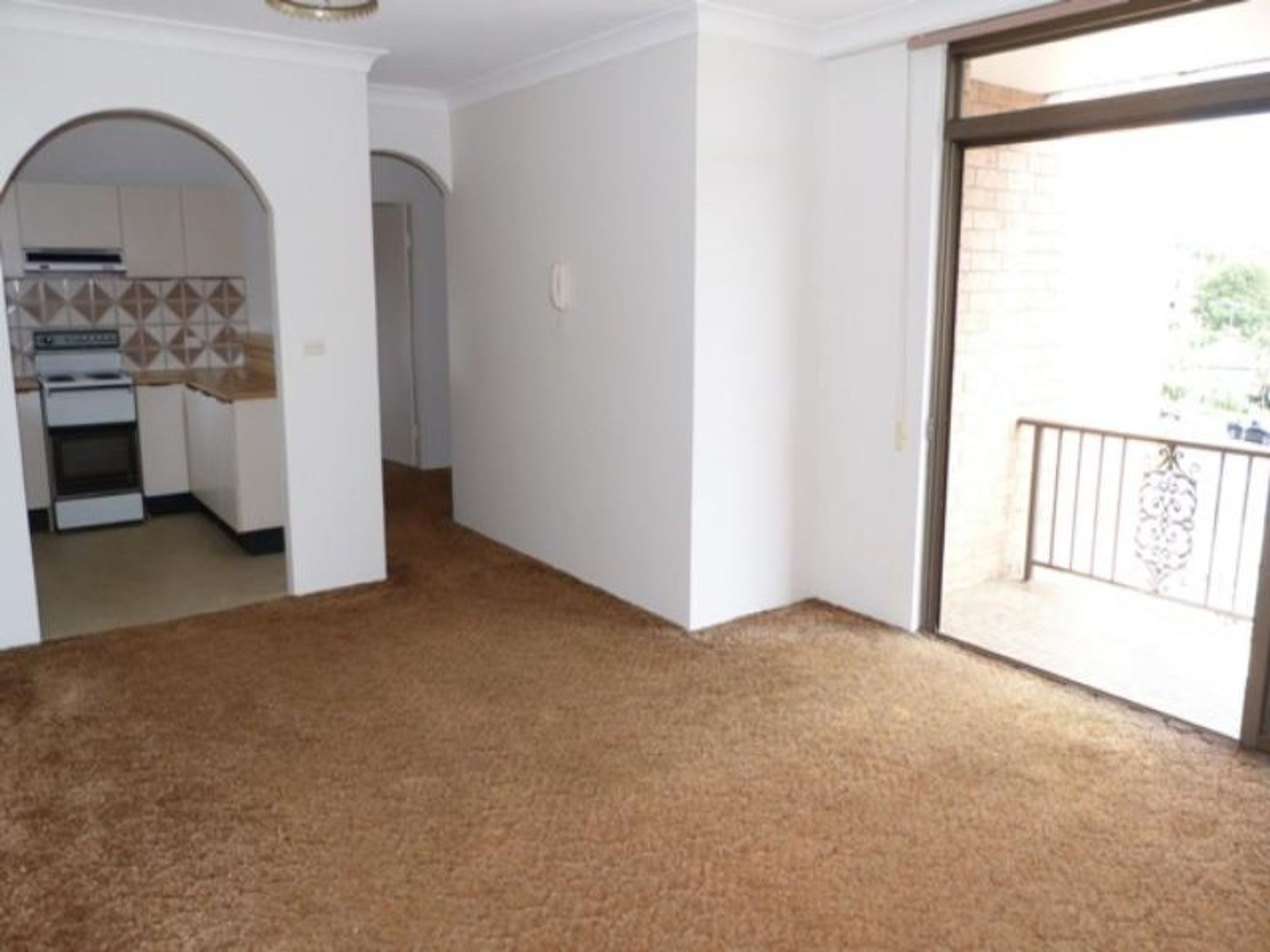 26/1 Carlton  Pde, Carlton, Carlton - Thumbnail 2