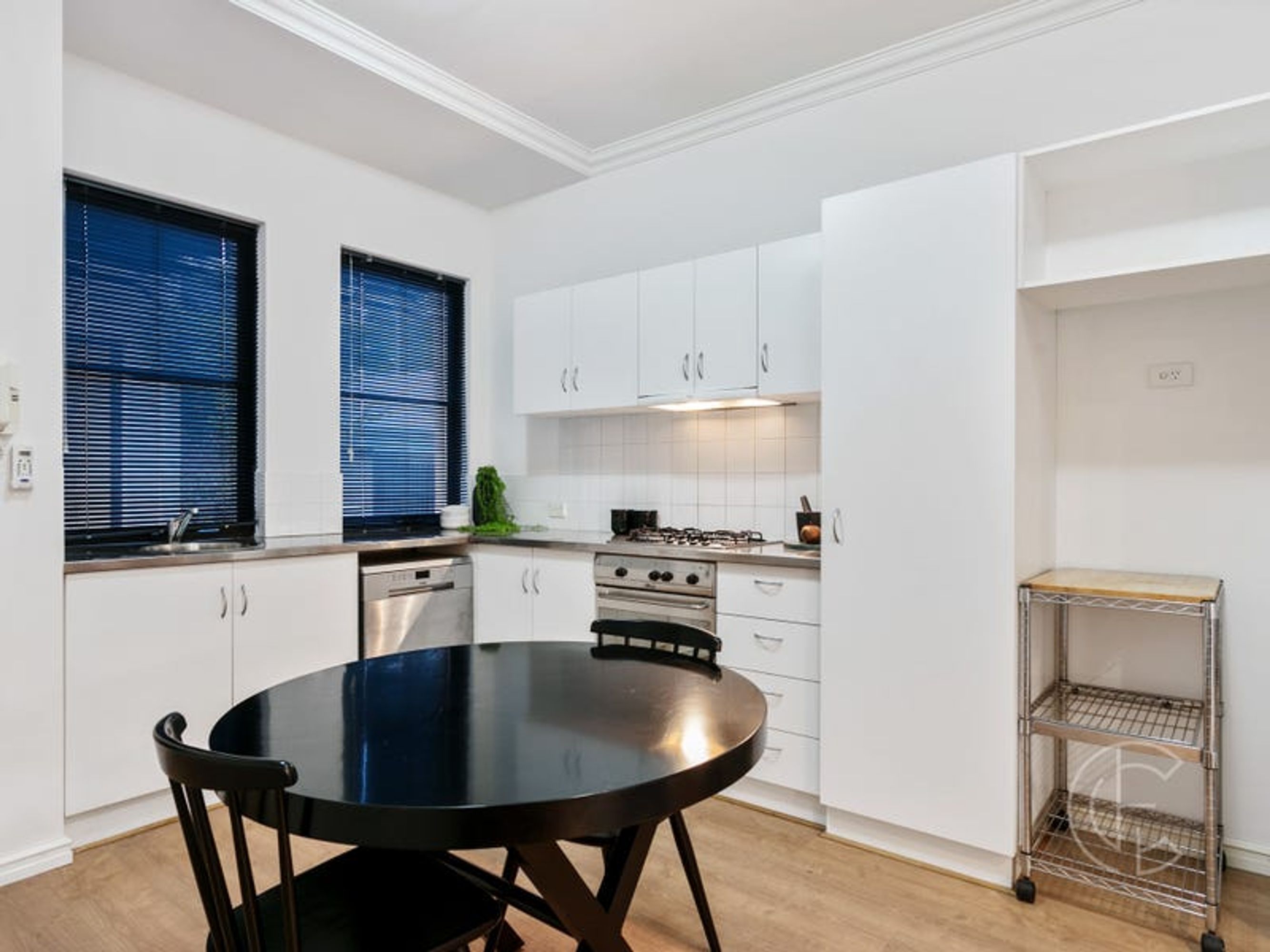 2/137 Roberts Road, Subiaco, WA 6008, Subiaco - Thumbnail 3