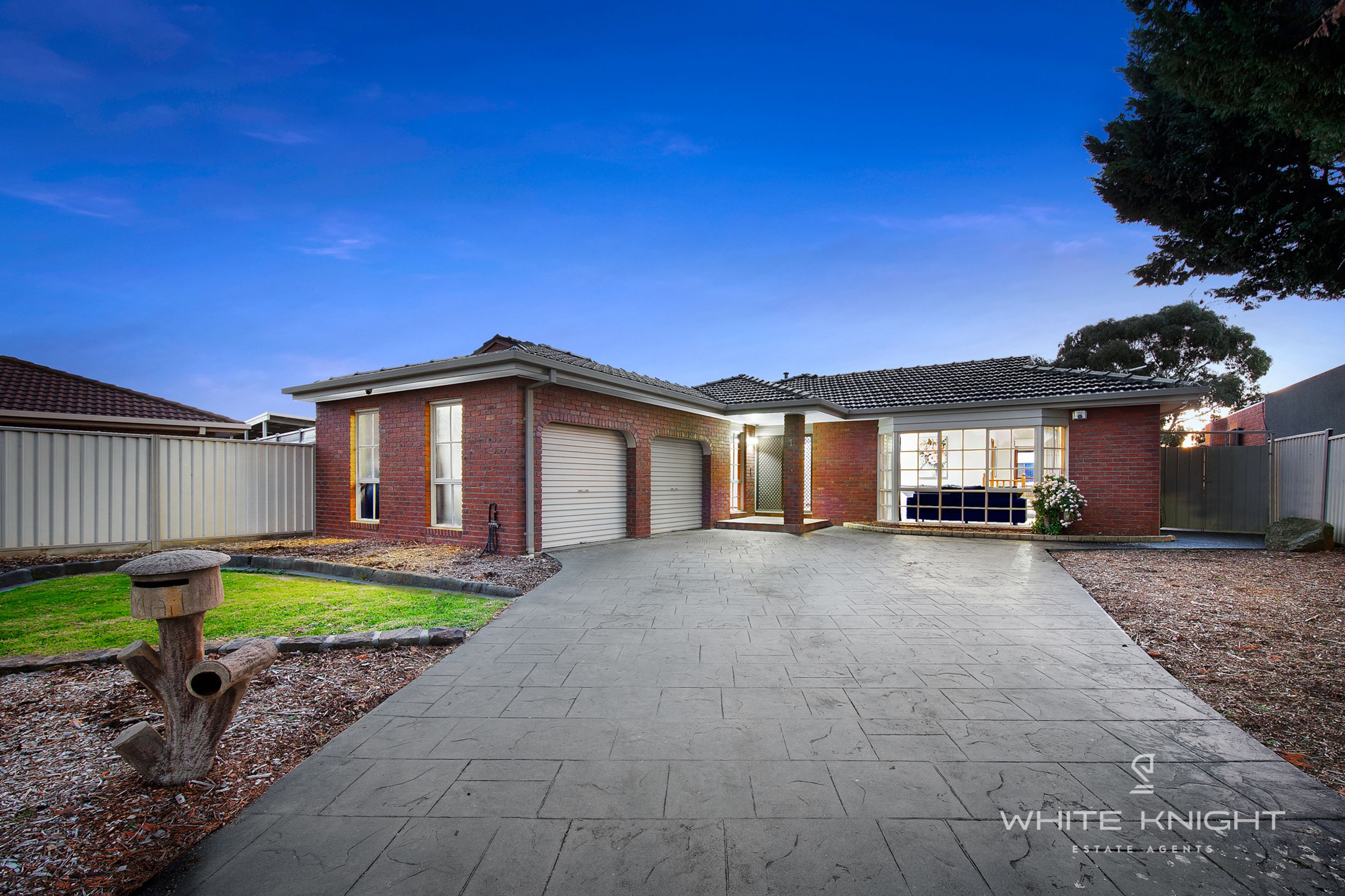 1 Vinct Close, Keilor Downs VIC 3038, Keilor Downs - Thumbnail 2
