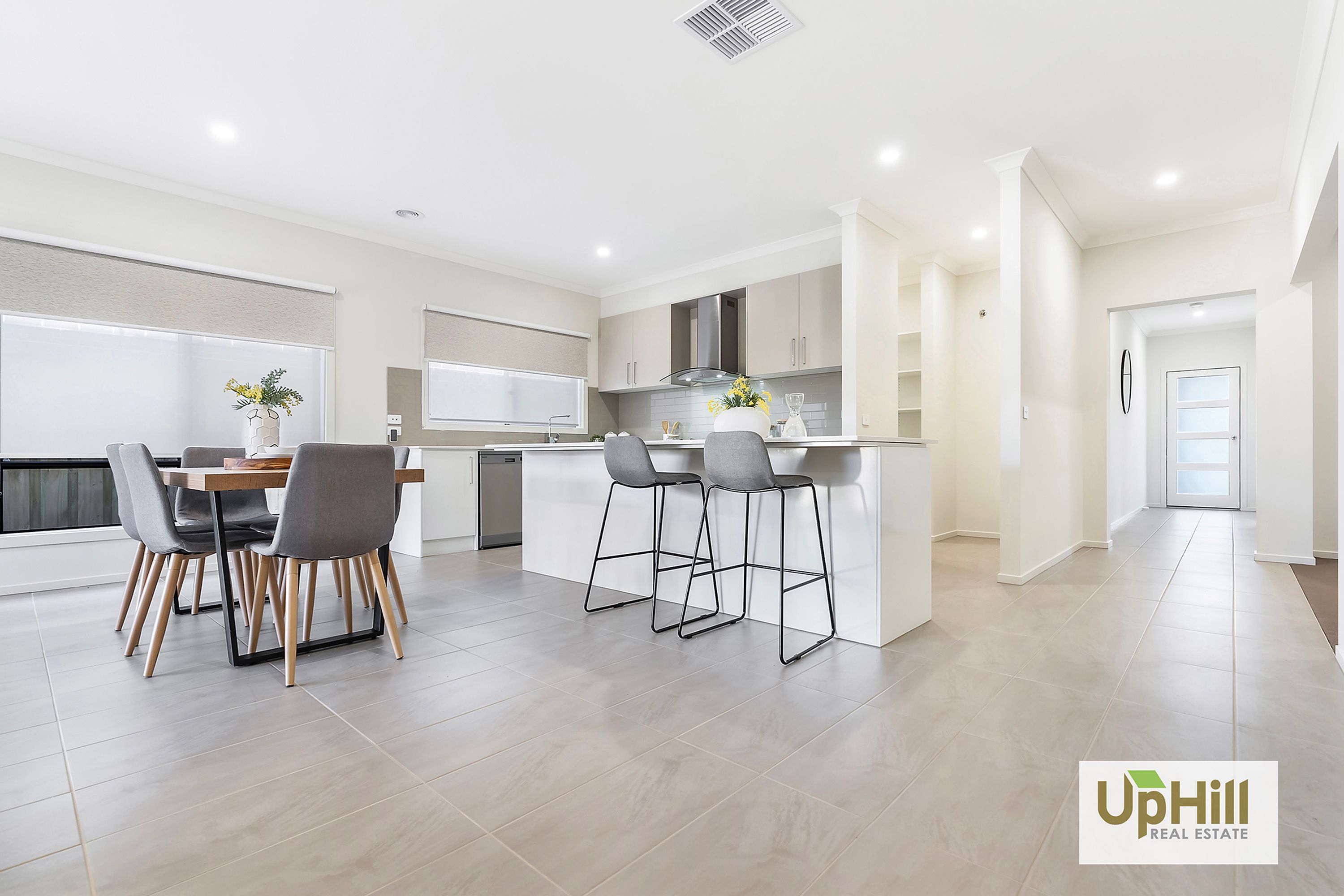 7 Bourbon Road, Cranbourne East - Thumbnail 8