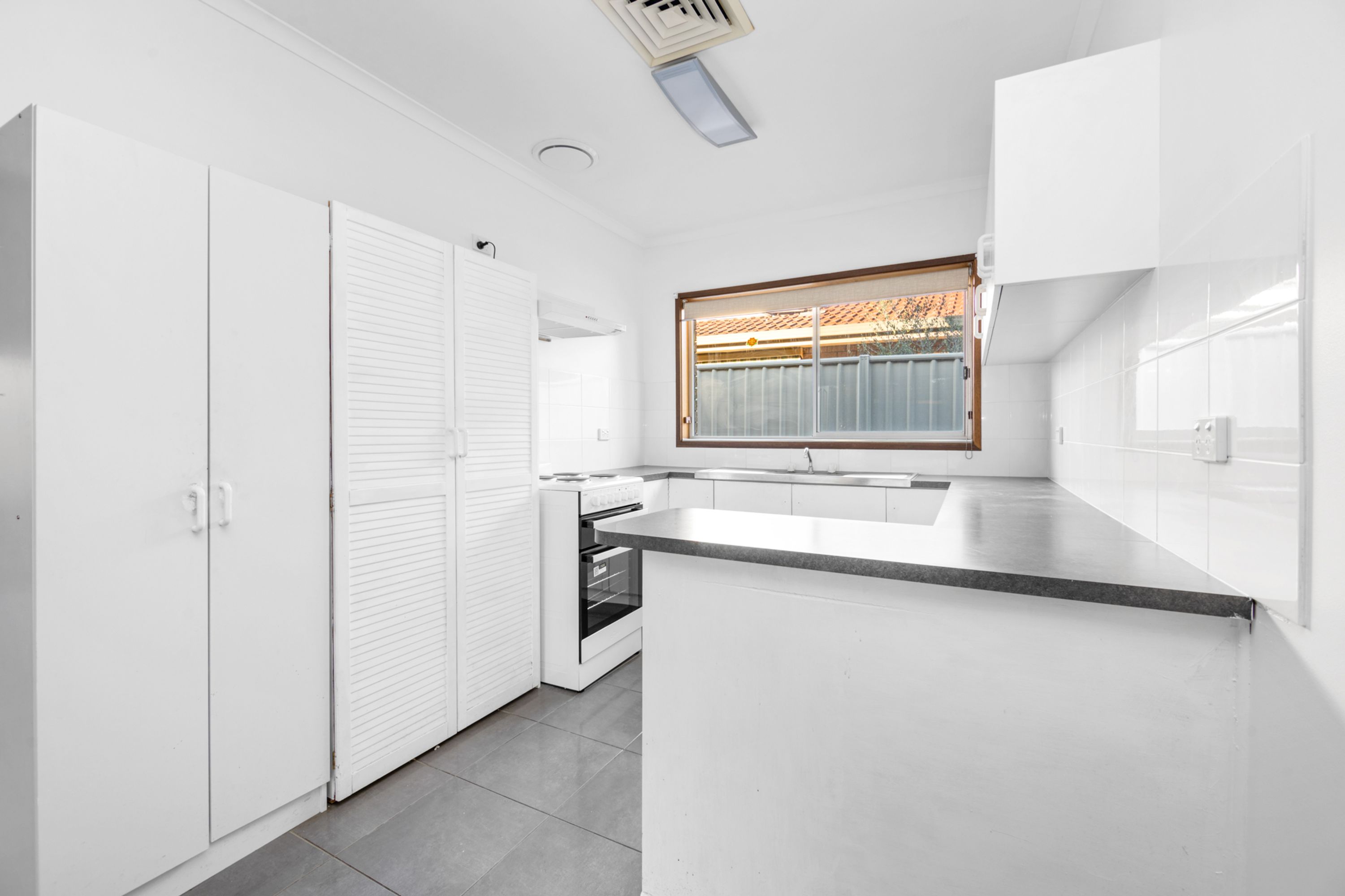 1/1 Birch Avenue, Horsham VIC 3400, Horsham - Thumbnail 3