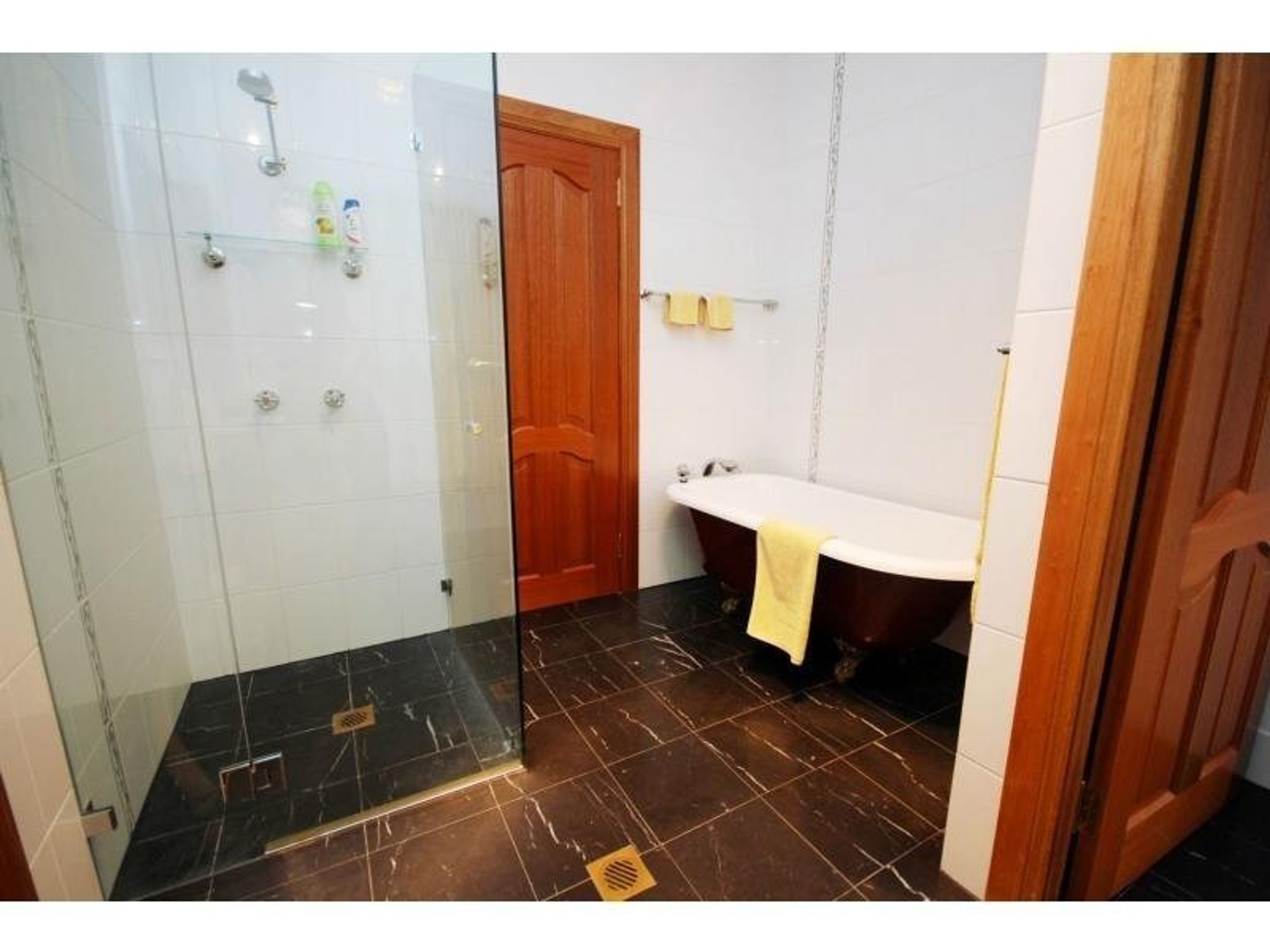 1 Blaxland Avenue, Leura - Thumbnail 6