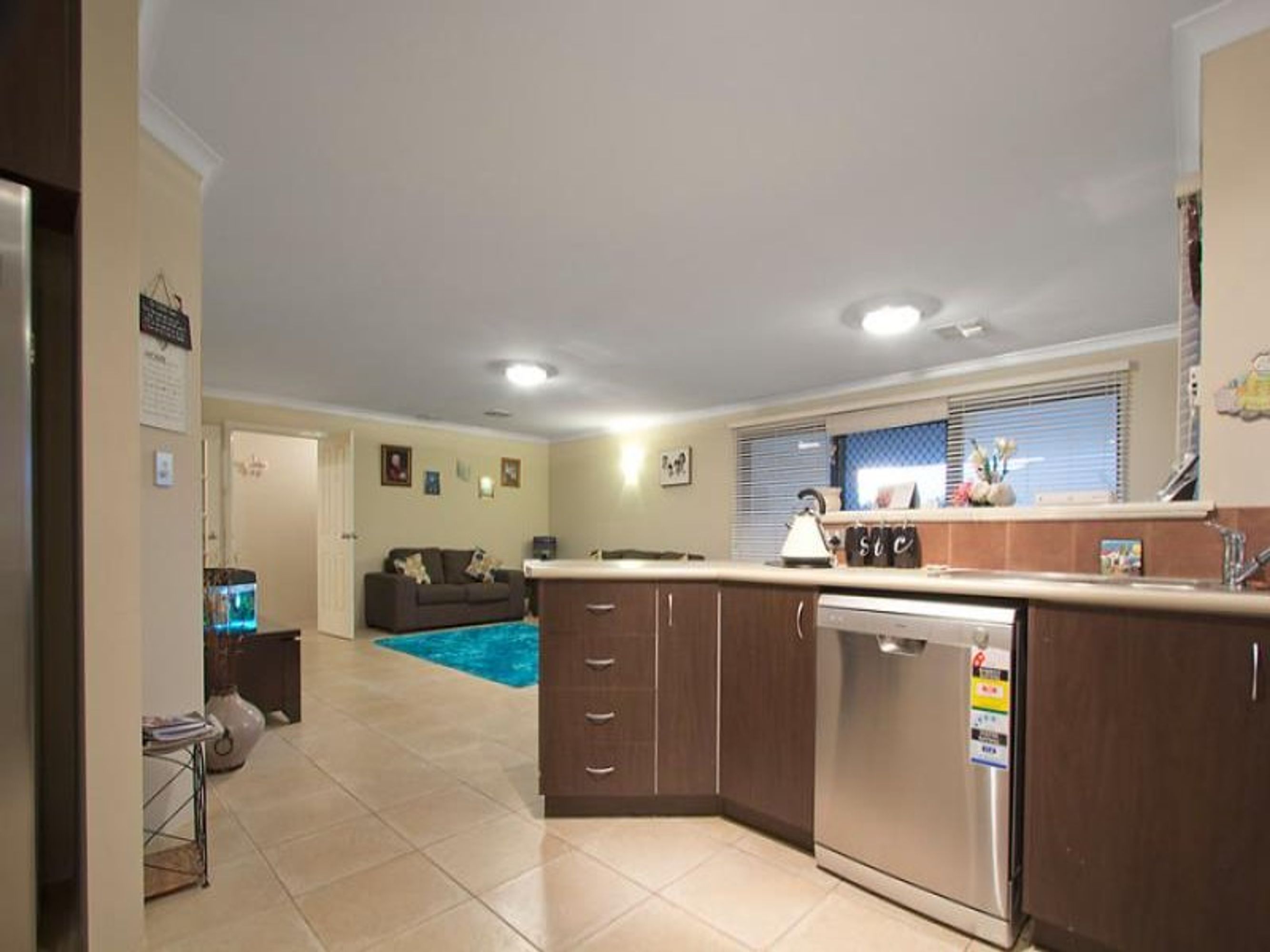 10 Goshawk Street, Tapping - Thumbnail 5