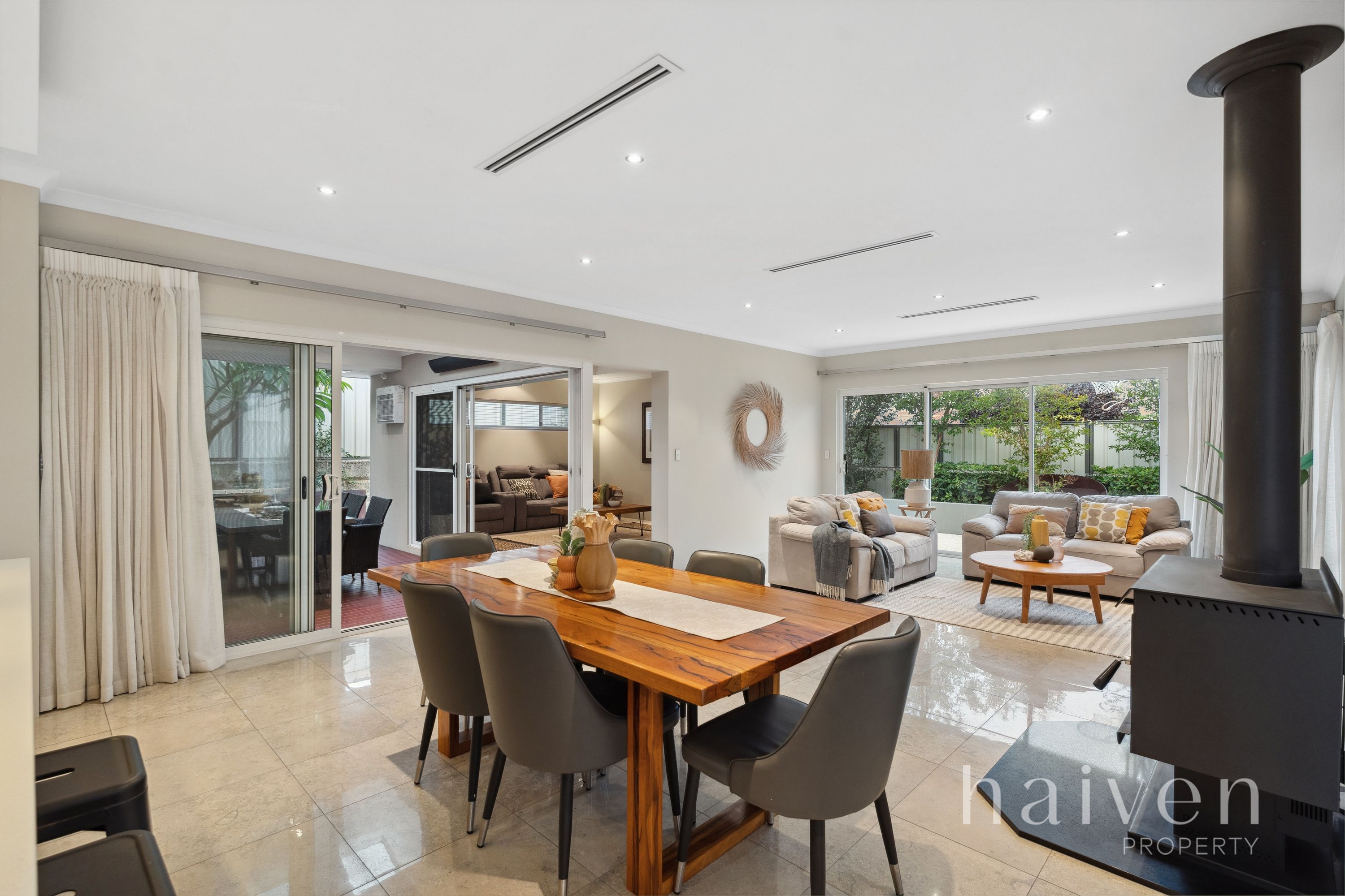 49 Solaia Loop, Woodvale - Thumbnail 4