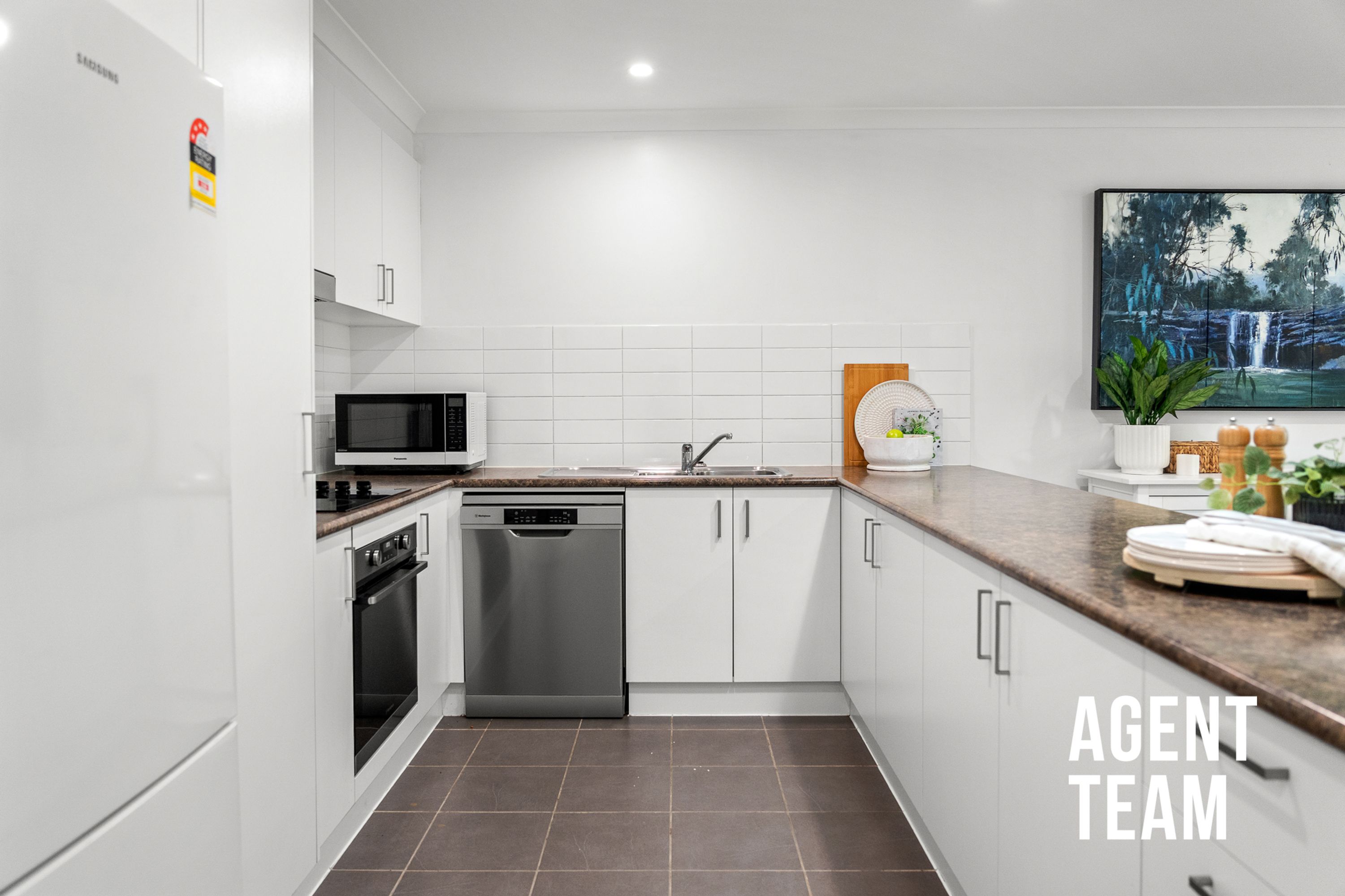 85 Eccles Circuit, Macgregor - Thumbnail 5