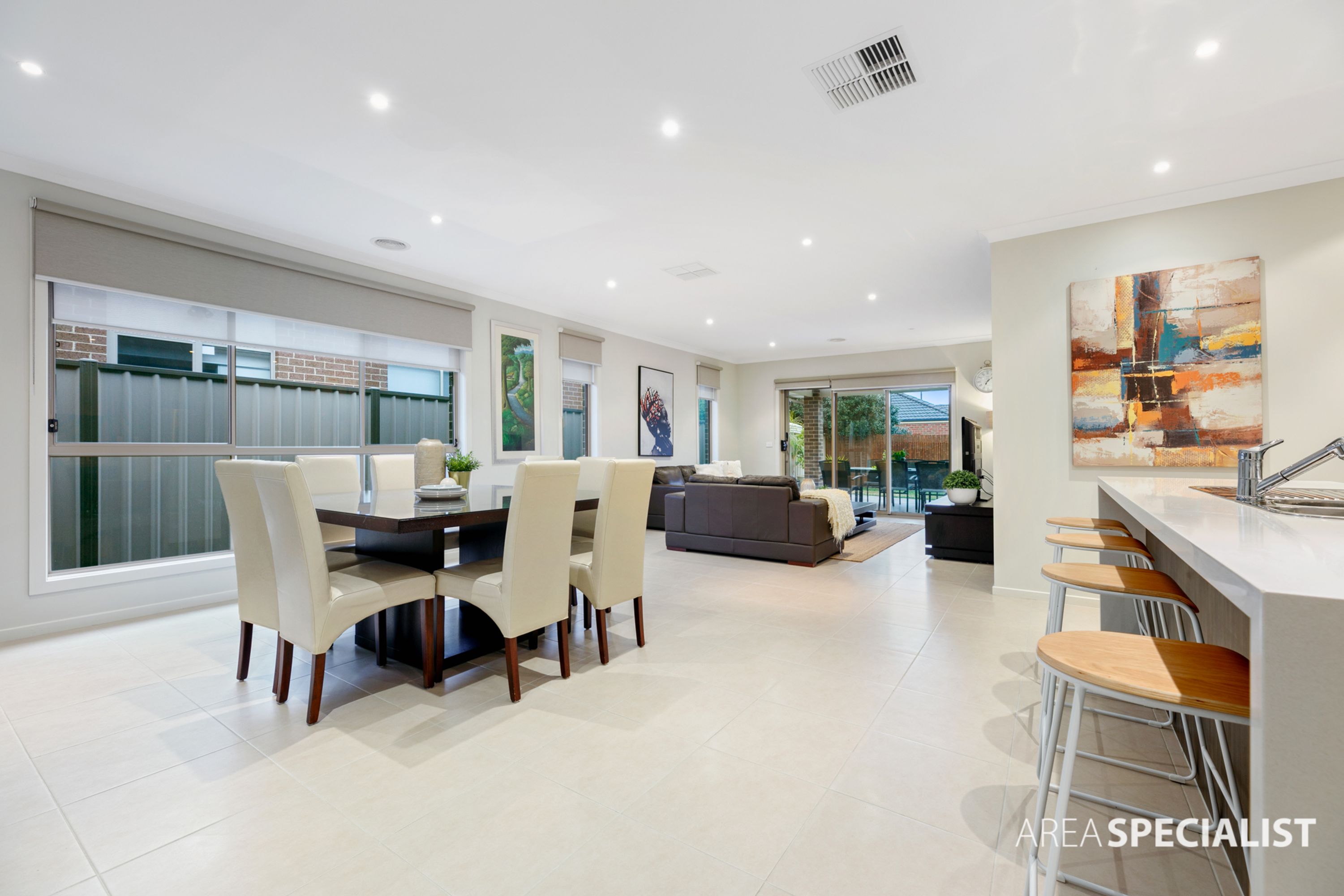 22 West Highland Drive, Burnside Heights VIC 3023, Burnside Heights - Thumbnail 6