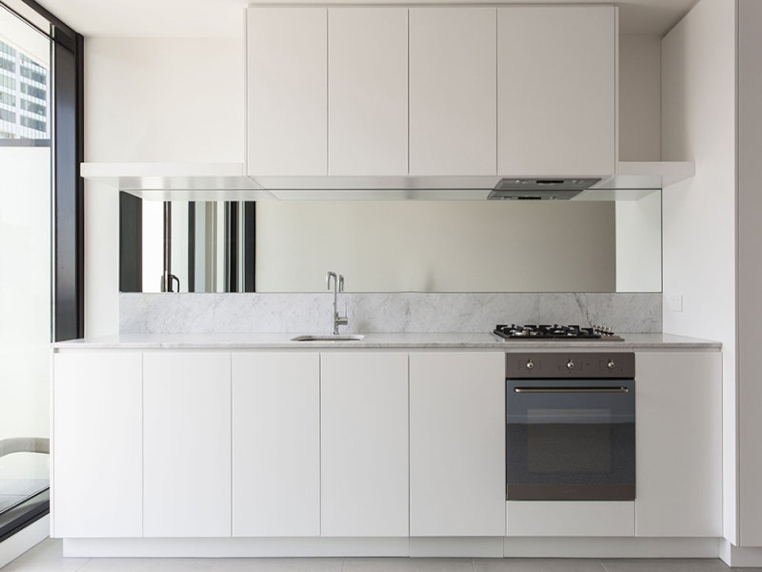 904/52 Park Street, South Melbourne - Image 1