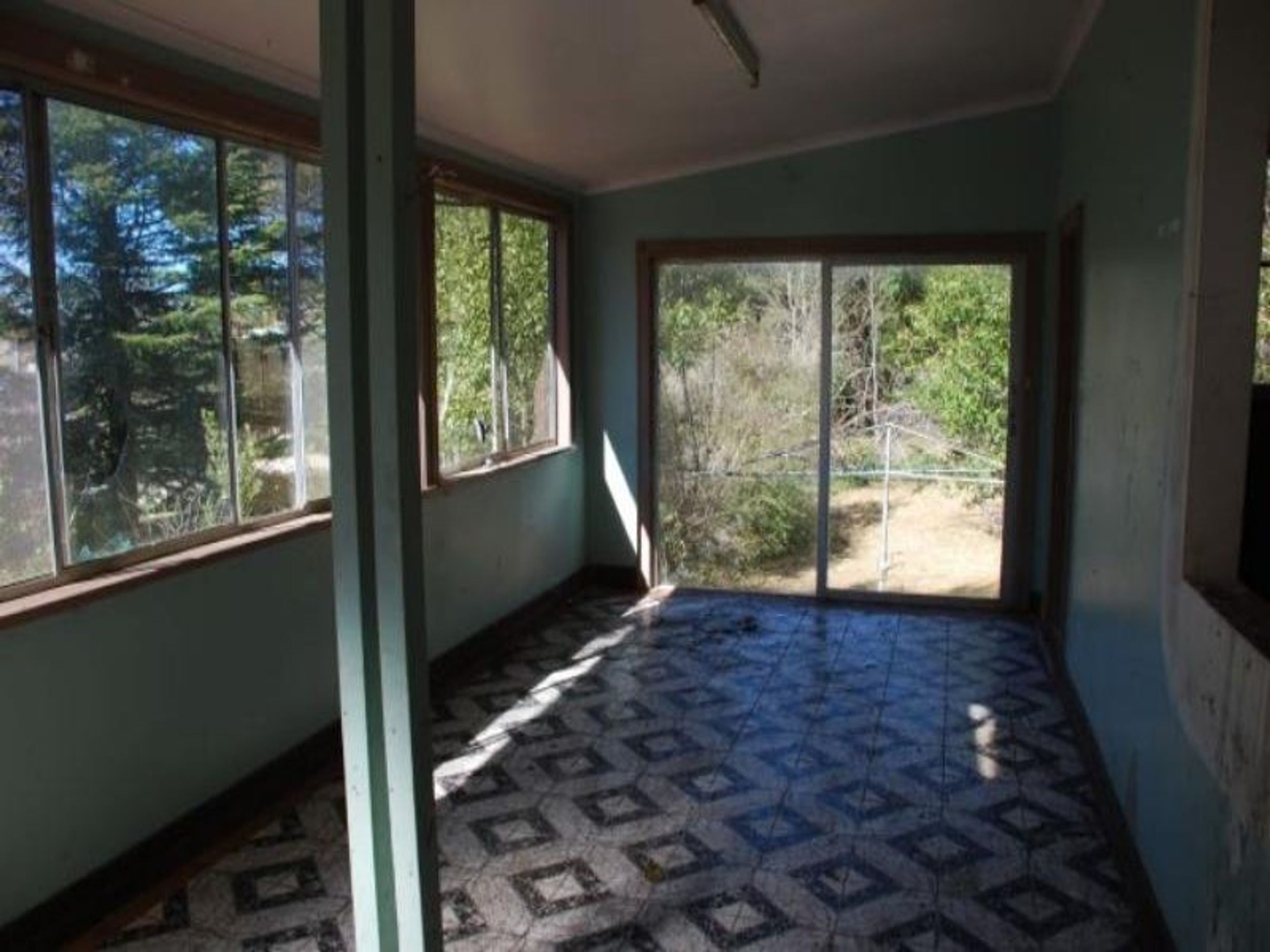 129-131 Waratah St, Katoomba - Thumbnail 4