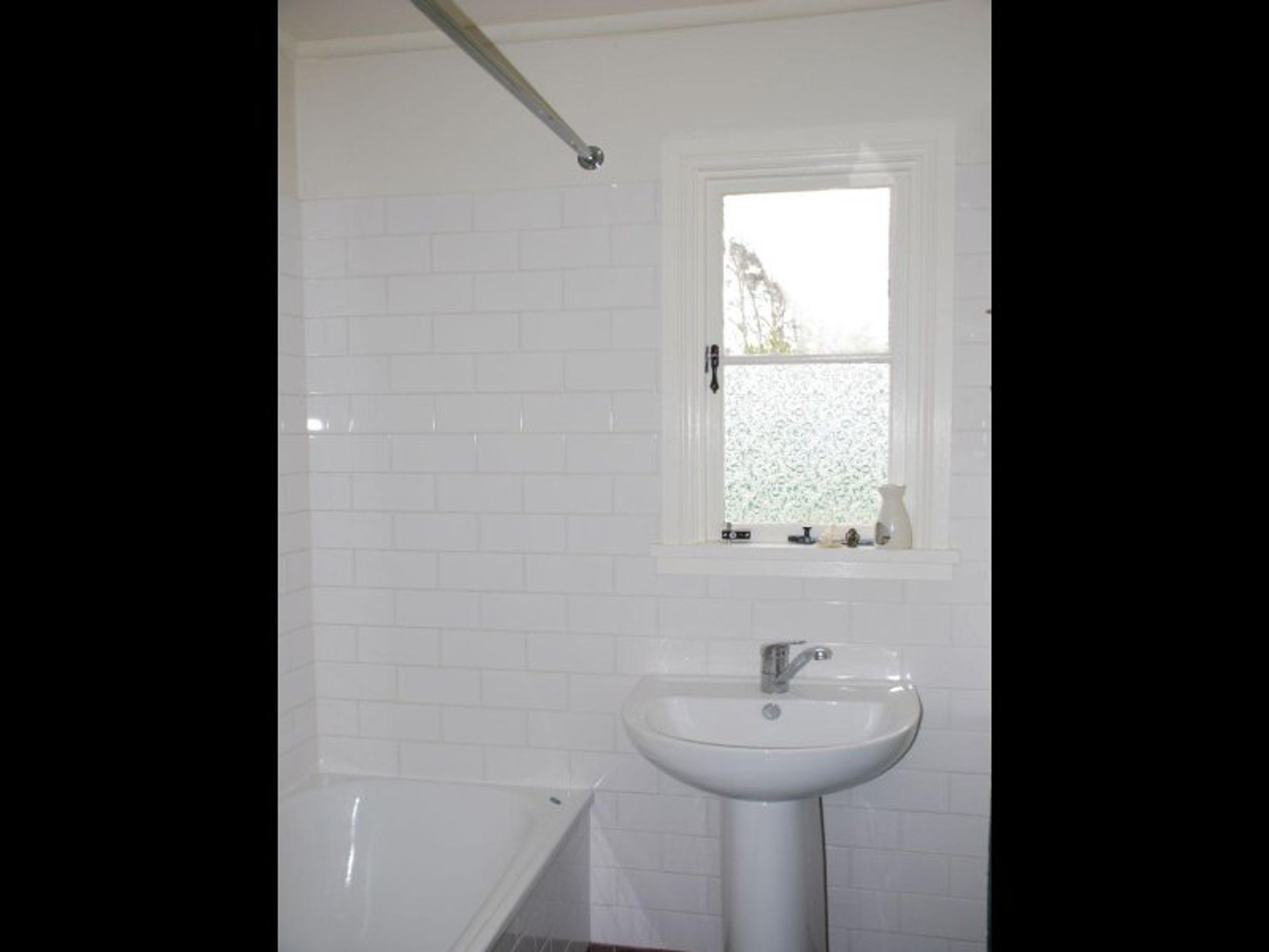 18 Barton St, Katoomba - Thumbnail 2