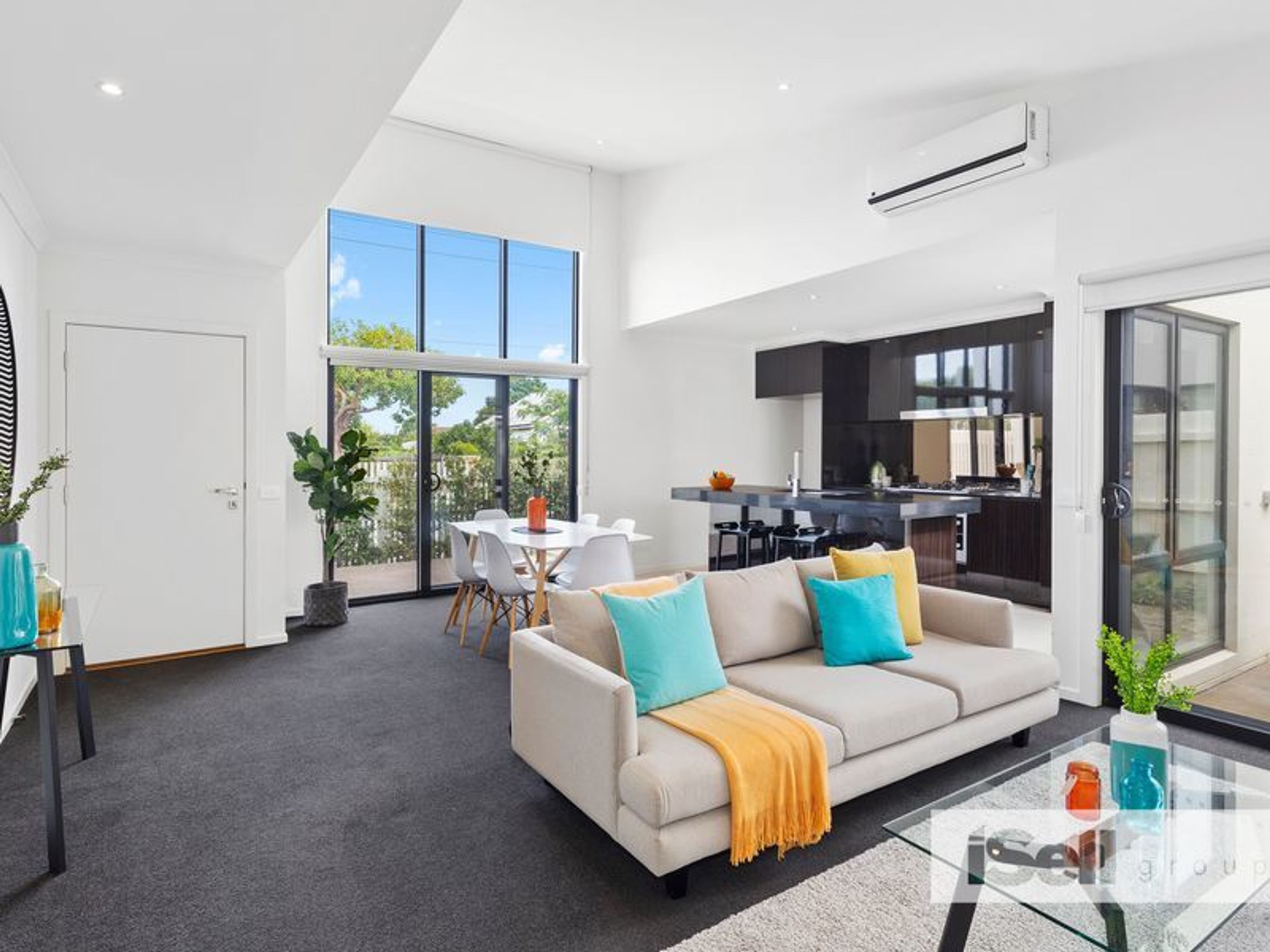 42A Regent Avenue, Springvale - Thumbnail 2