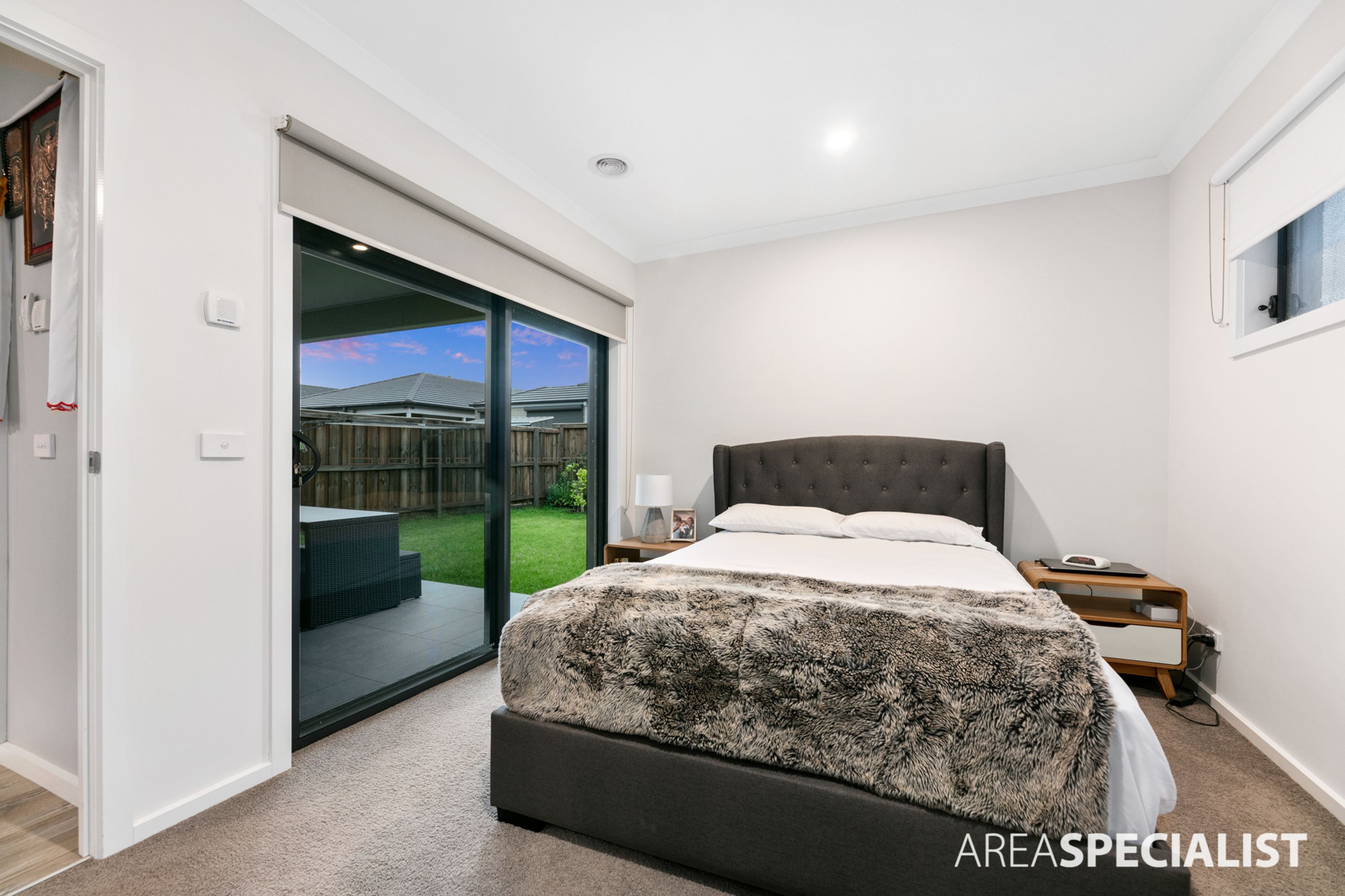16 Eaglecrest Avenue, Fraser Rise VIC 3336, Fraser Rise - Thumbnail 4
