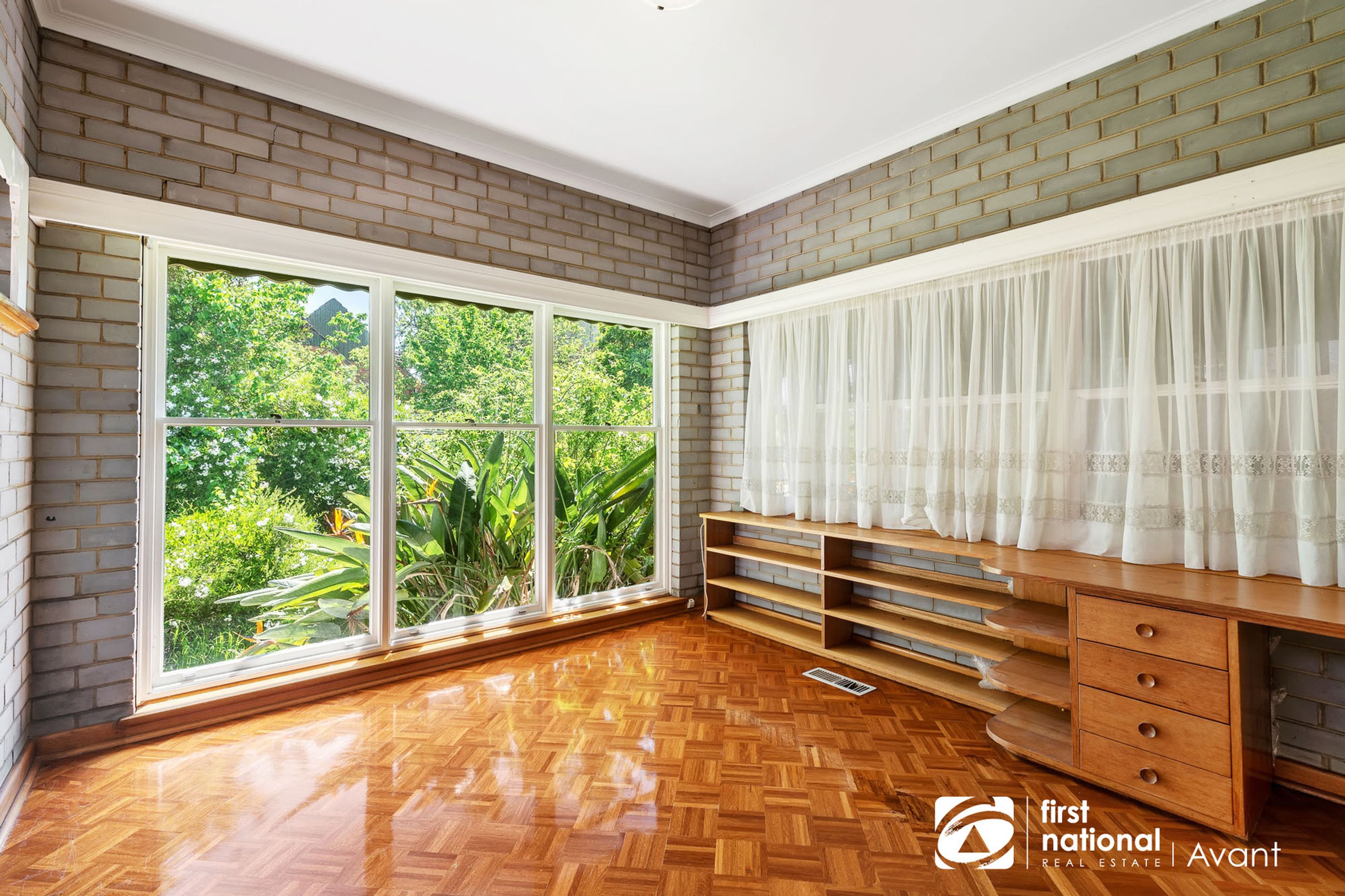 14 Buchanan Avenue, Balwyn North - Thumbnail 3