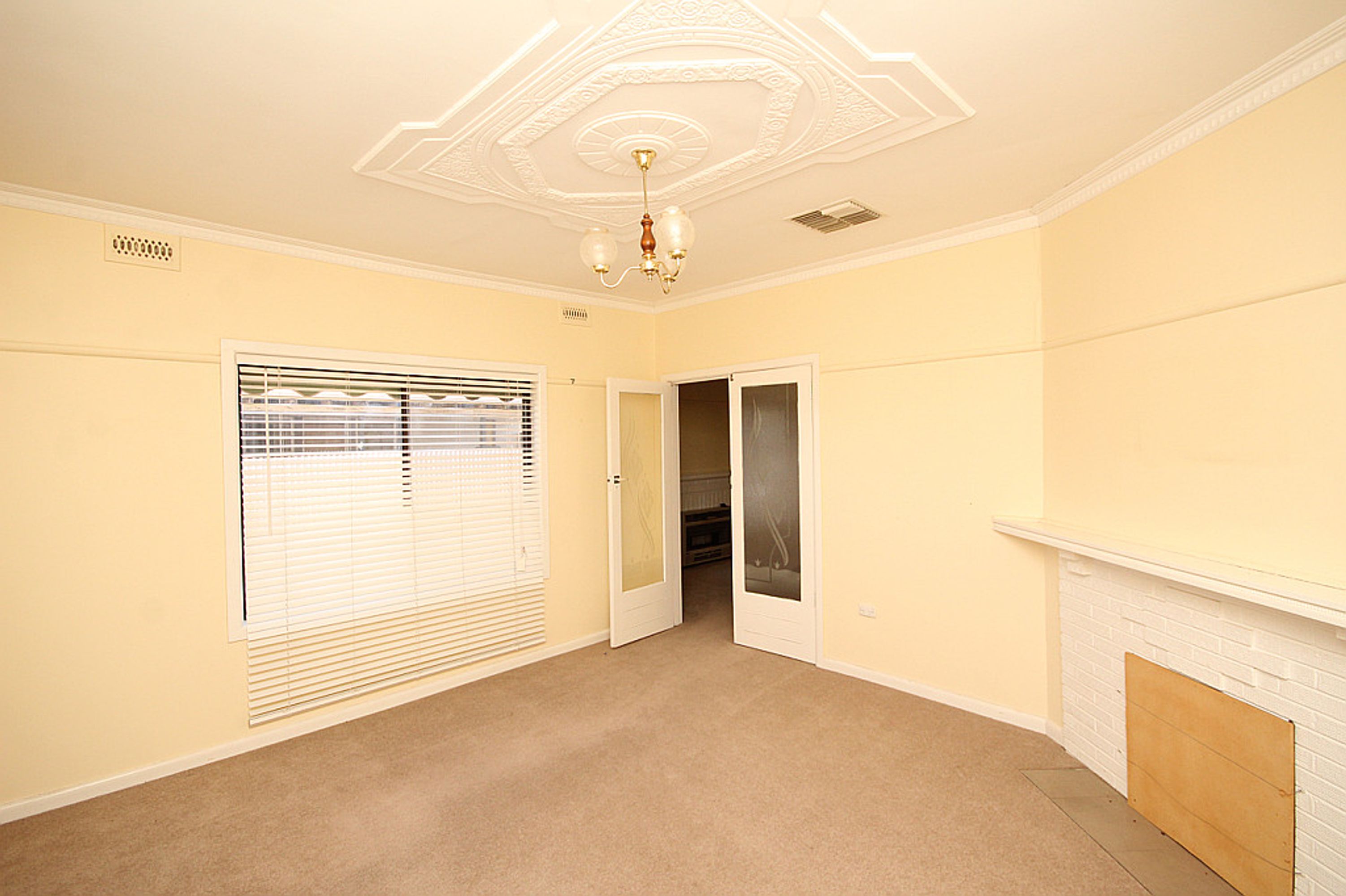 36 Stewart Street, Horsham, VIC 3400, Horsham - Thumbnail 2