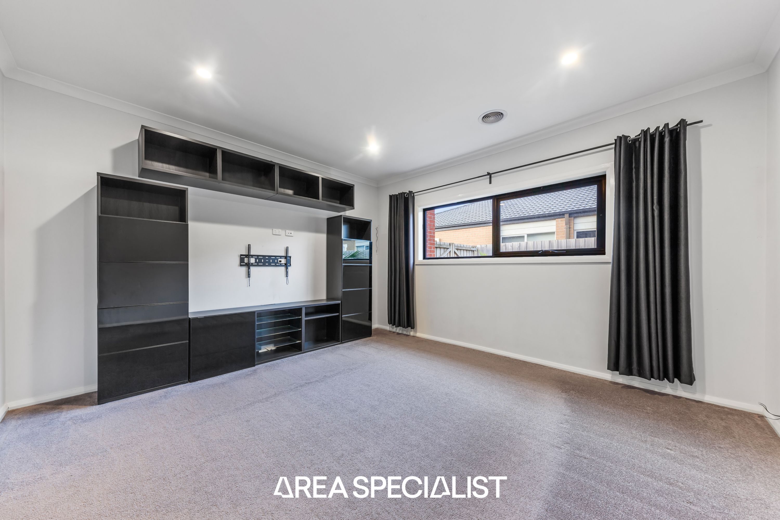 65 Diamond Drive, Koo Wee Rup - Thumbnail 5