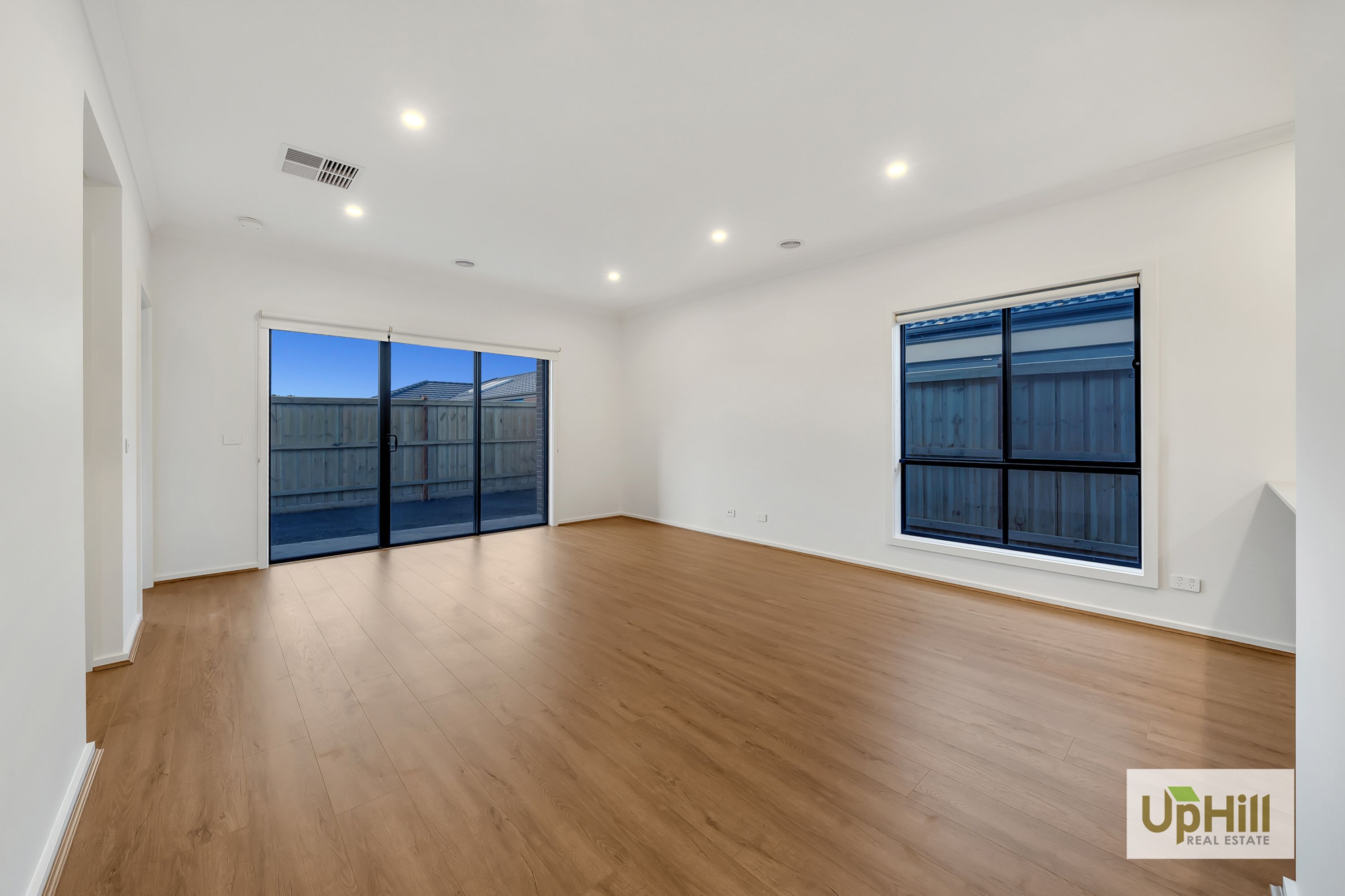 6 Lefrant Way, Cranbourne South - Thumbnail 7