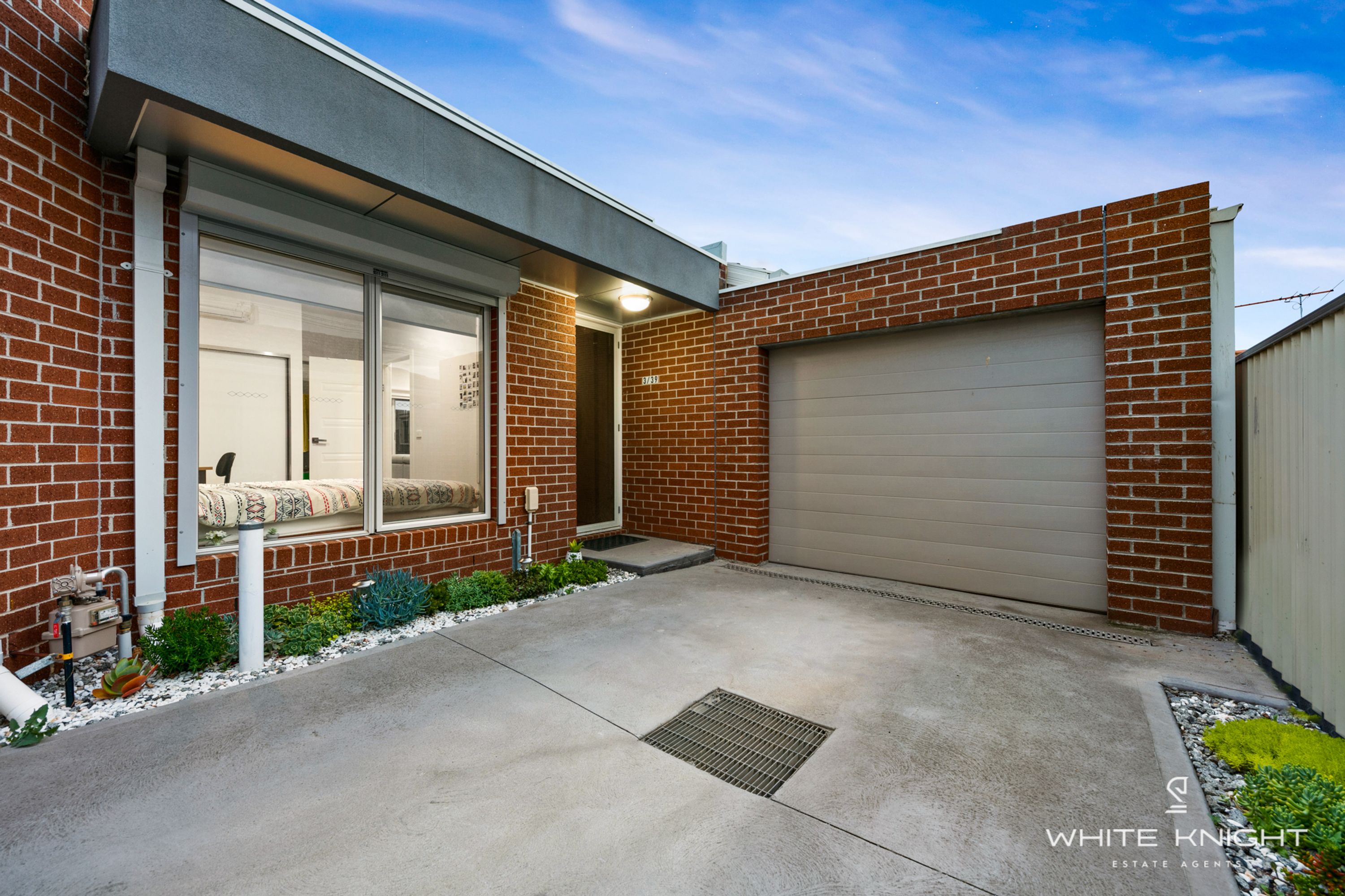 3/39 Station Avenue, St Albans VIC 3021, St Albans - Thumbnail 2