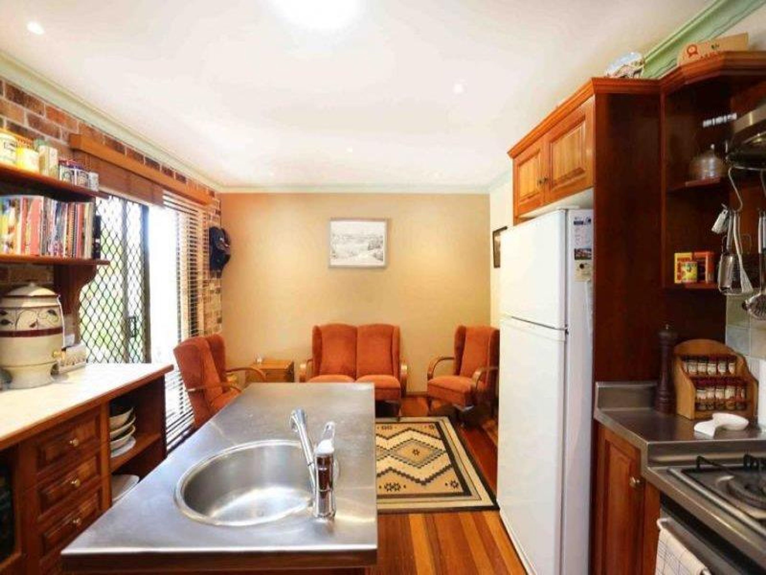 35 Sunset Drive, Junction Hill - Thumbnail 7