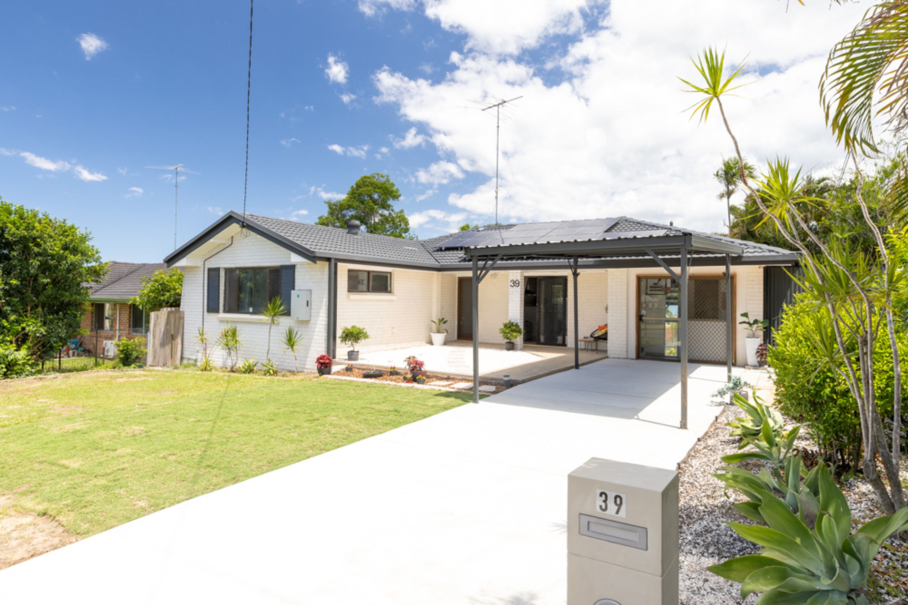 39 Kennedy Drive, Capalaba