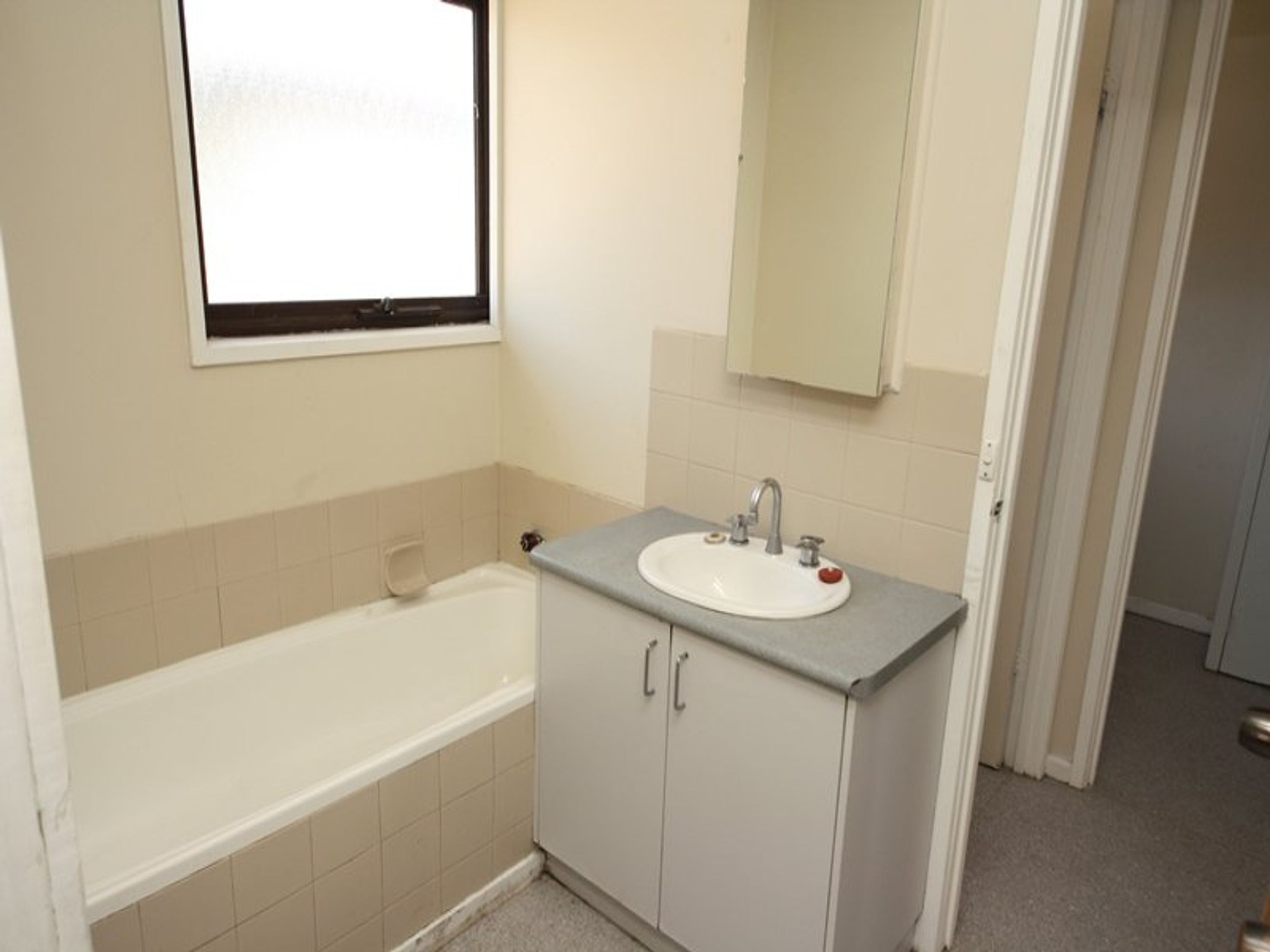 21 Creek Crescent, Horsham VIC 3400, Horsham - Thumbnail 7