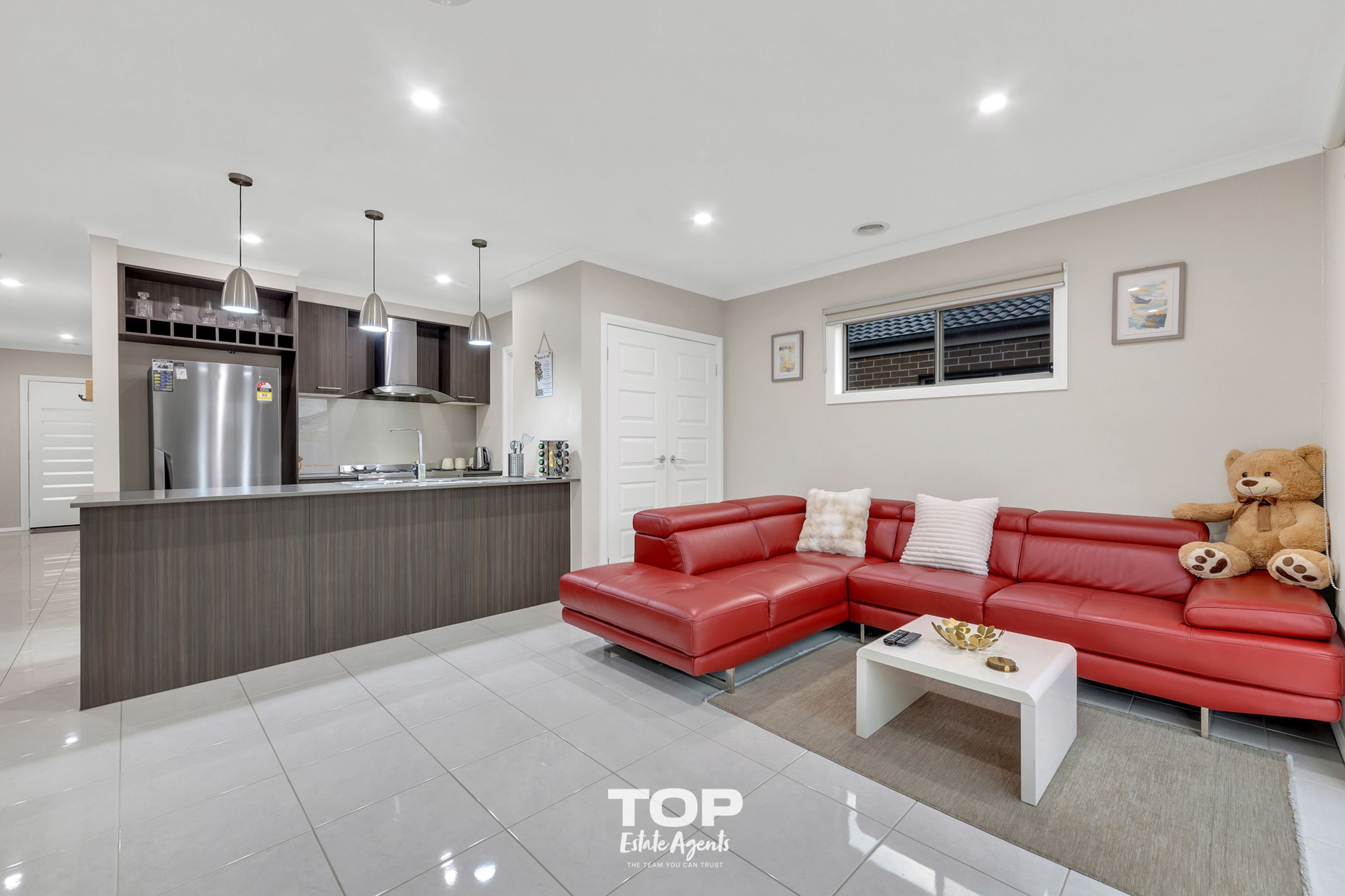 69 Clydevale Avenue, Clyde North - Thumbnail 7