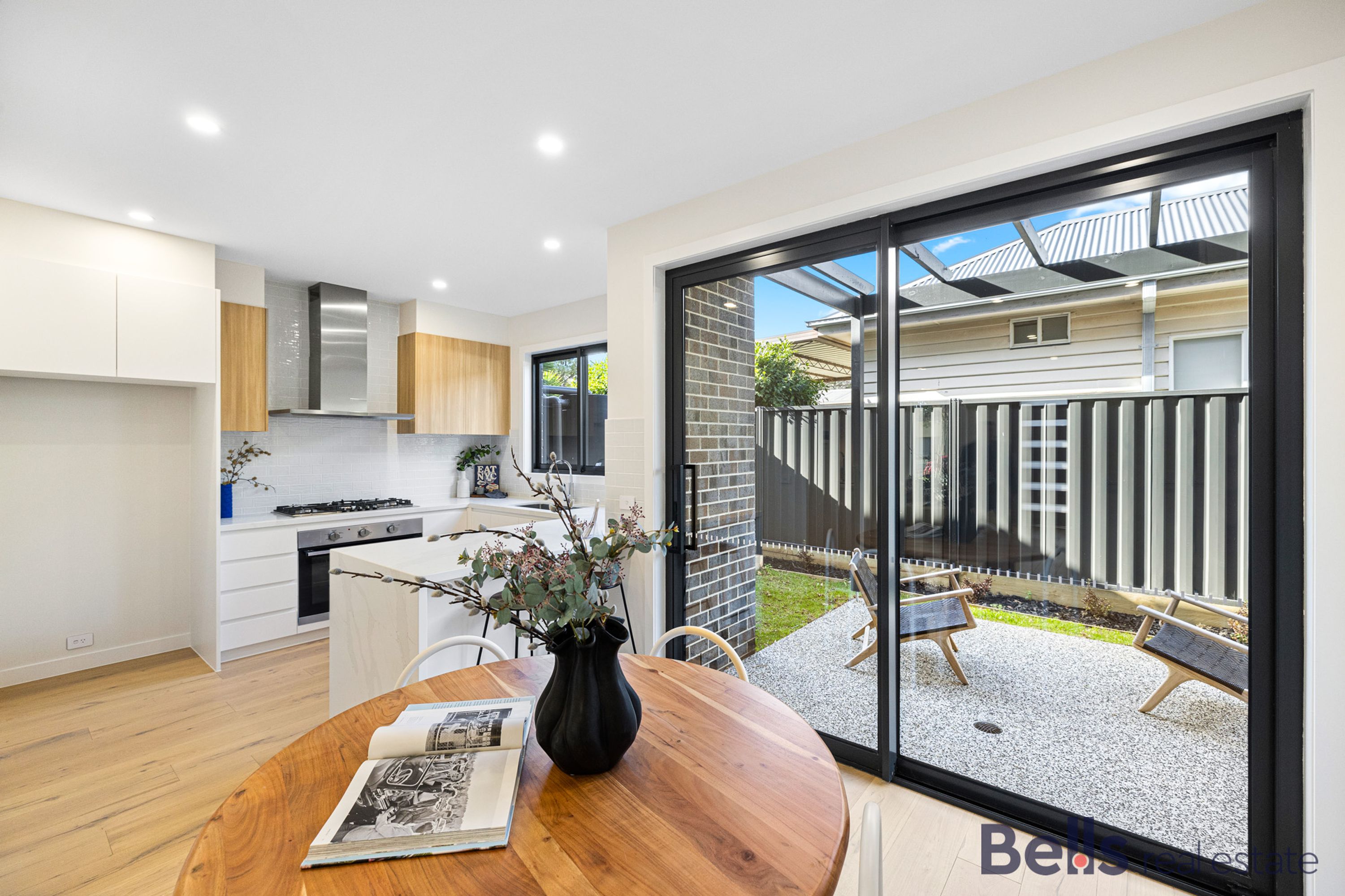 2/16 Delmont street, Albion - Thumbnail 3