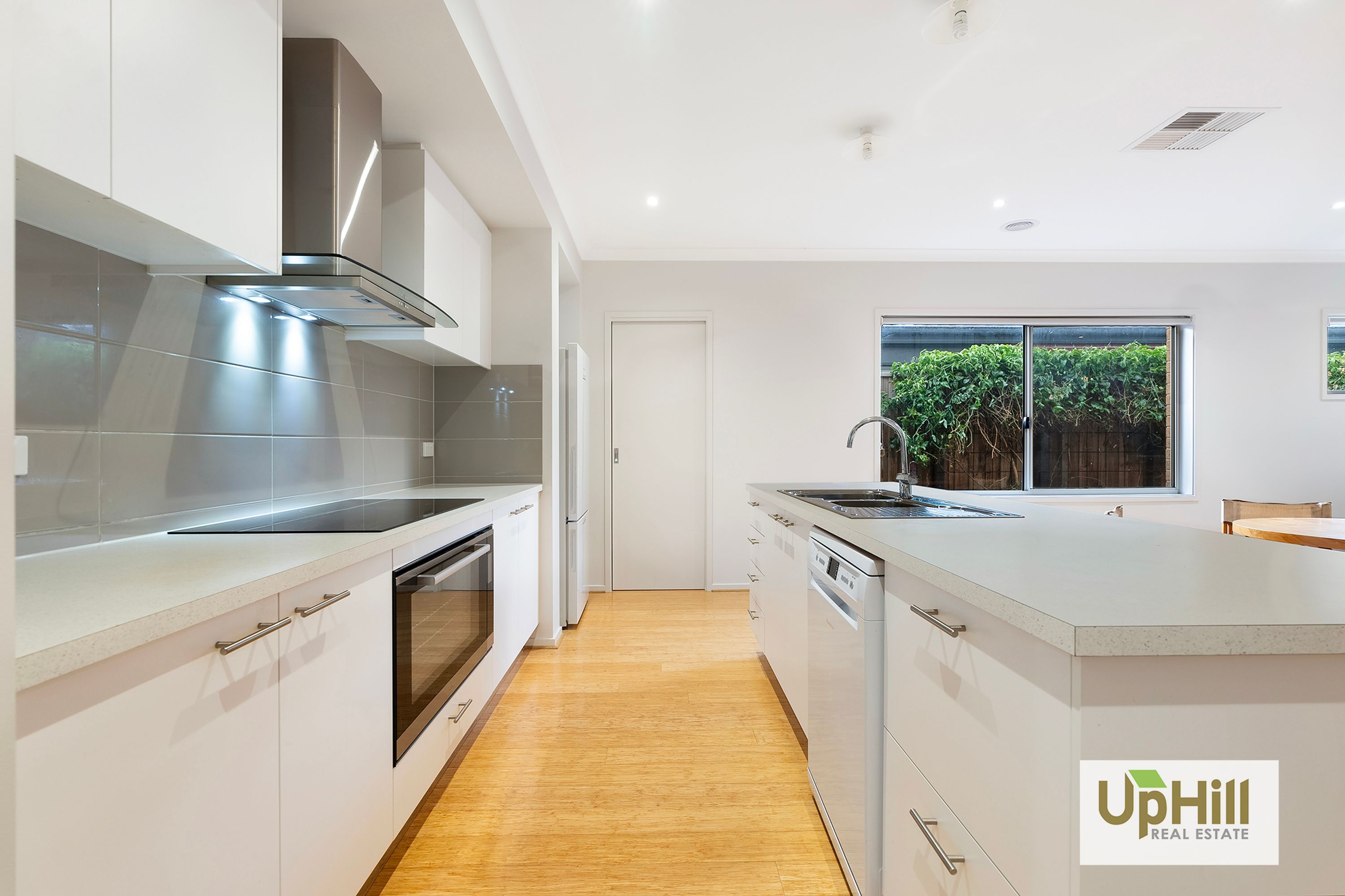 11 Guernsey Street, Clyde North - Thumbnail 6