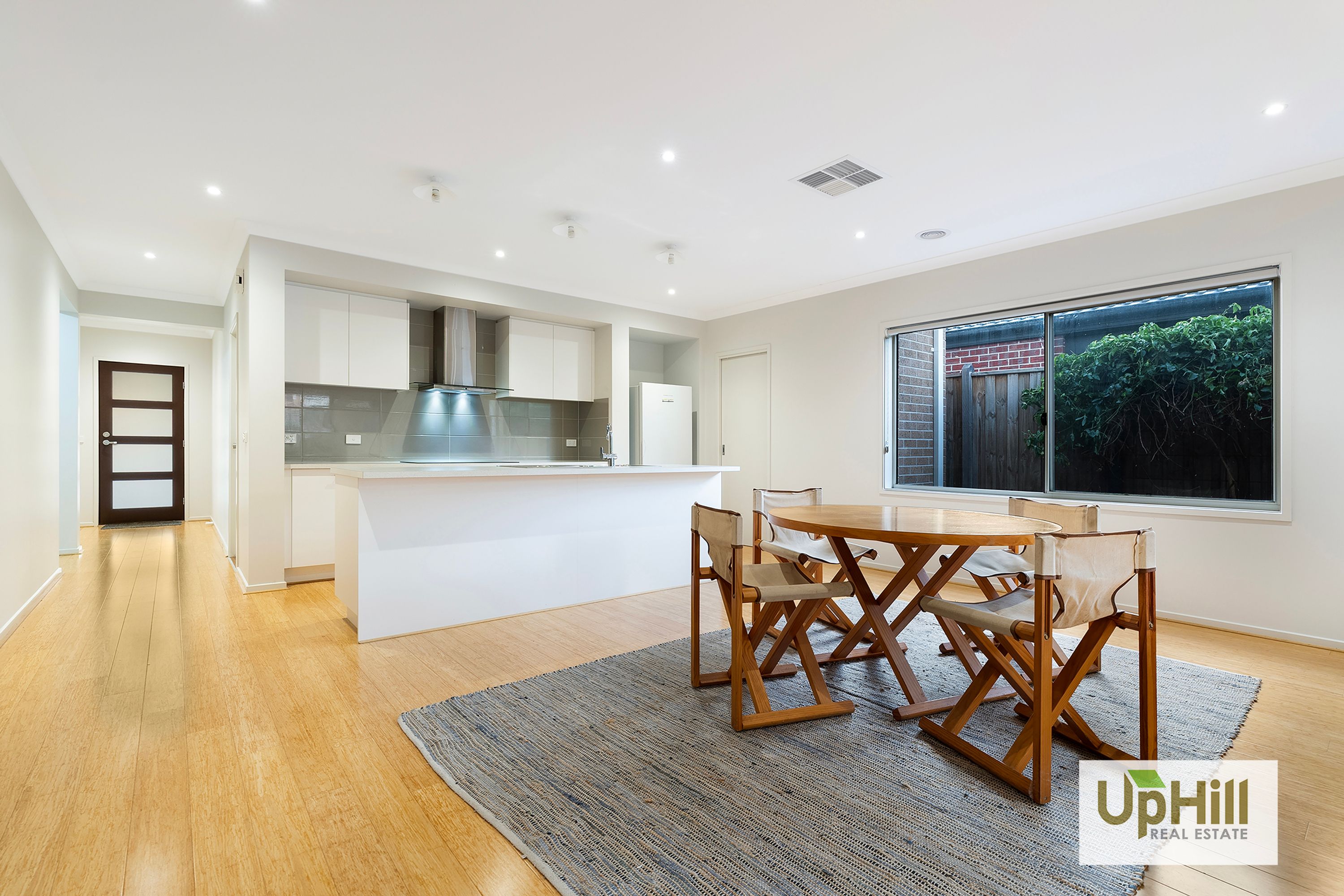 11 Guernsey Street, Clyde North - Thumbnail 5