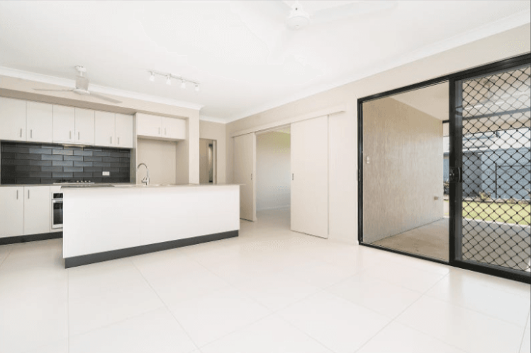 40 Vitex Street, Zuccoli NT 0832, Zuccoli - Thumbnail 2